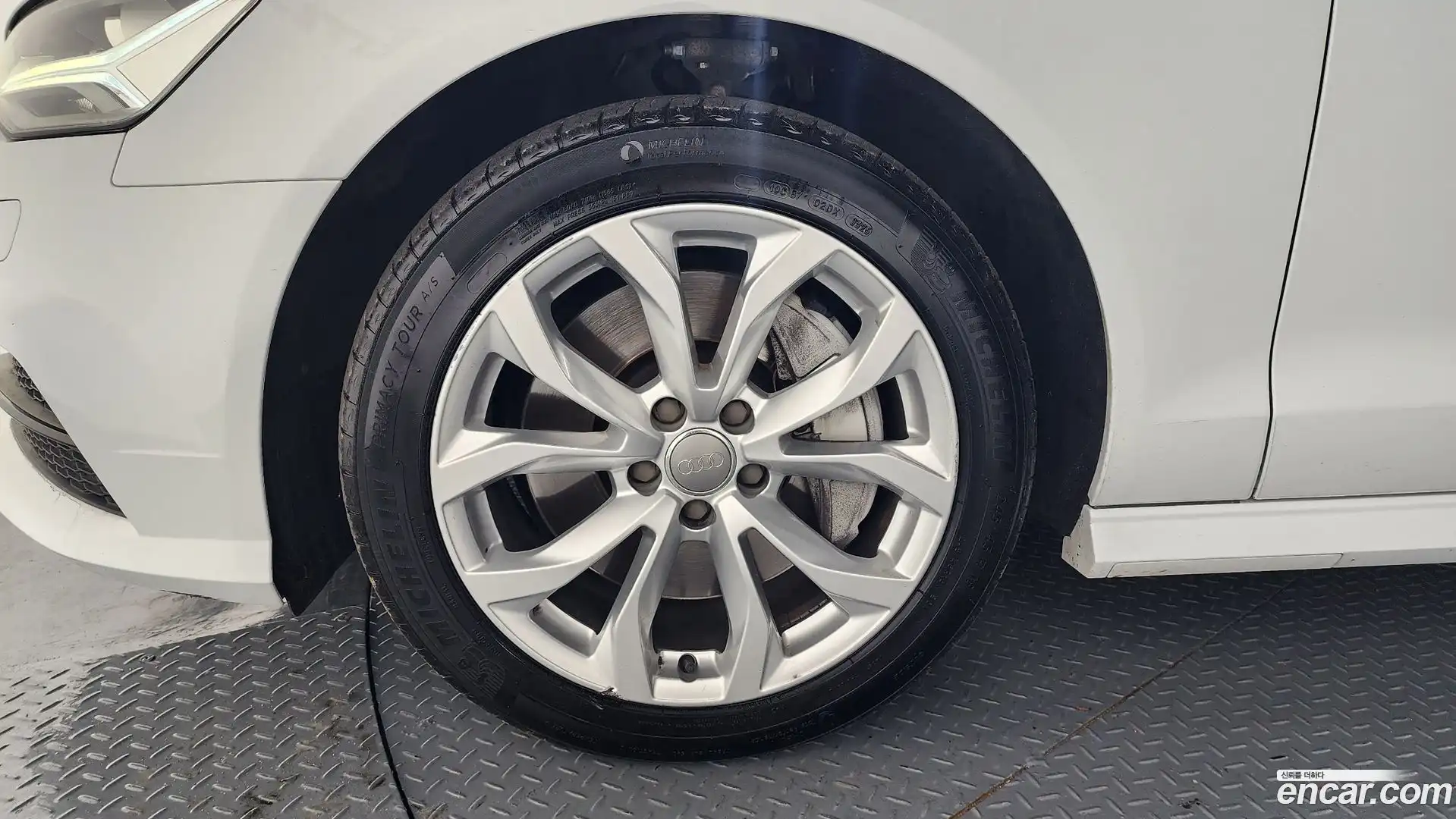 A6 Audi 2017.11-OUTER-005