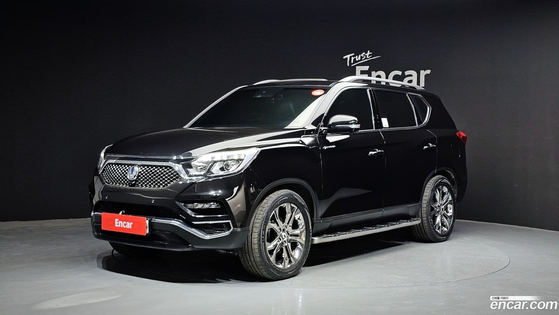 Main__Slider__Photo:Rexton KG Mobility 2019.4-0
