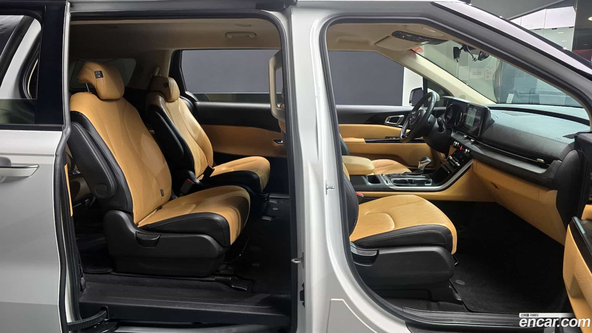 Canival Kia 2022.11-INNER-010