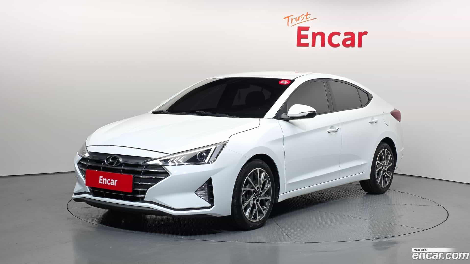 AVANTE Hyundai 2020.0-OUTER-001