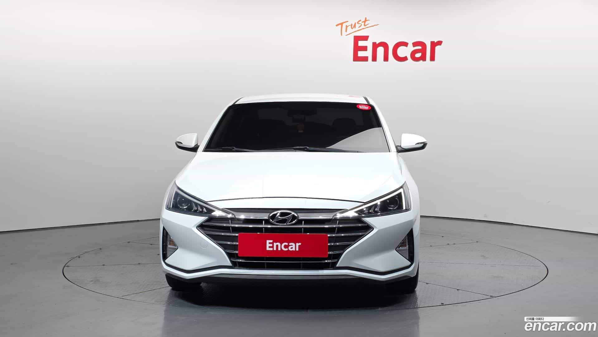 AVANTE Hyundai 2020.0-OUTER-003