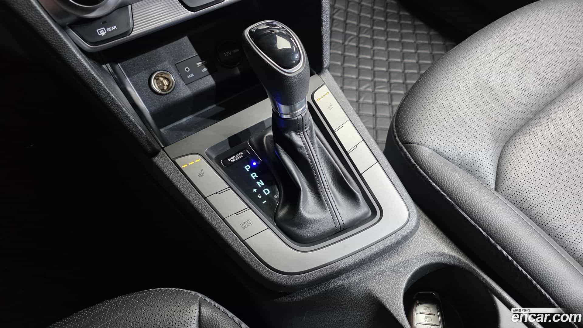 AVANTE Hyundai 2020.0-INNER-009