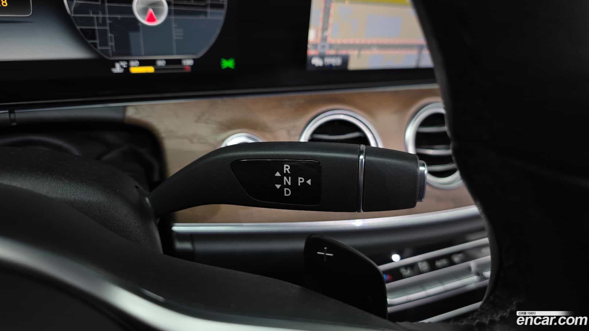 E-Class Mercedes-Benz 2019.8-INNER-009