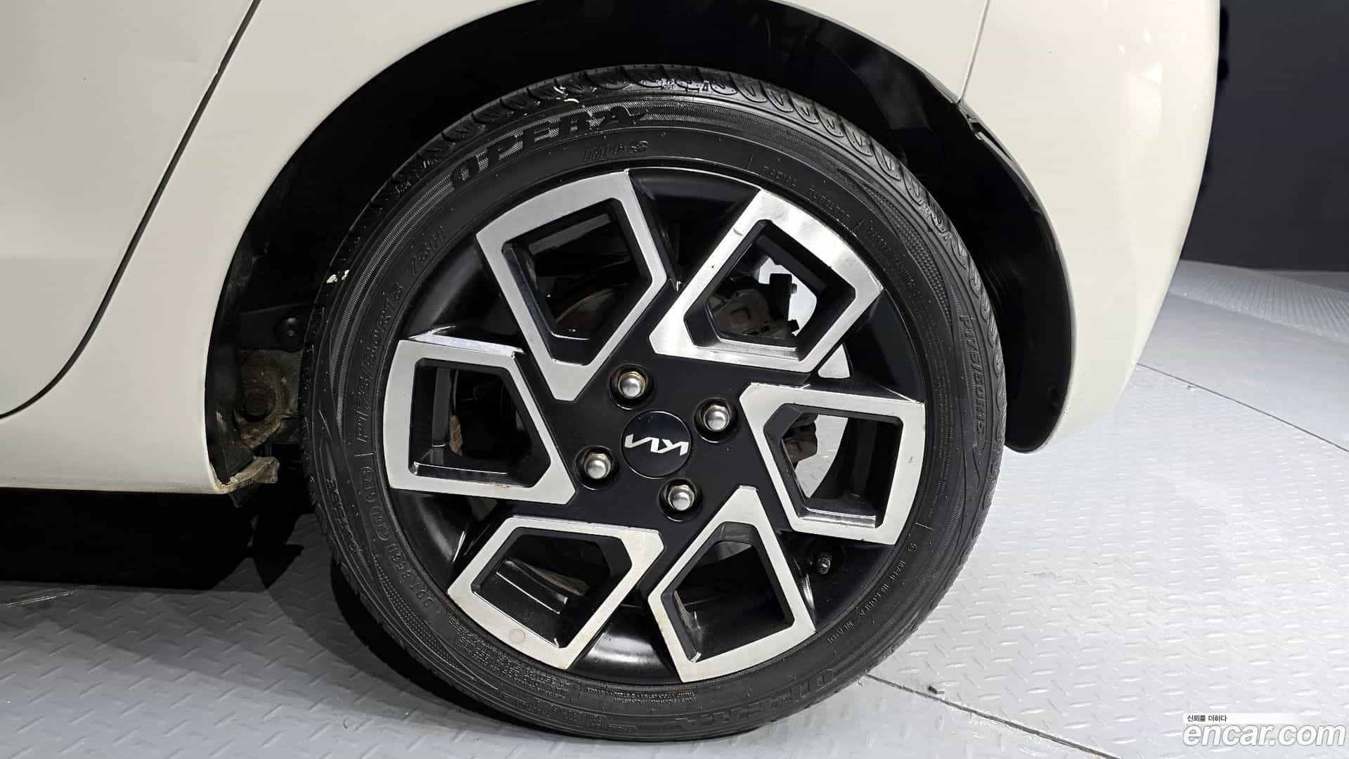 RAY Kia 2023.3-OUTER-005