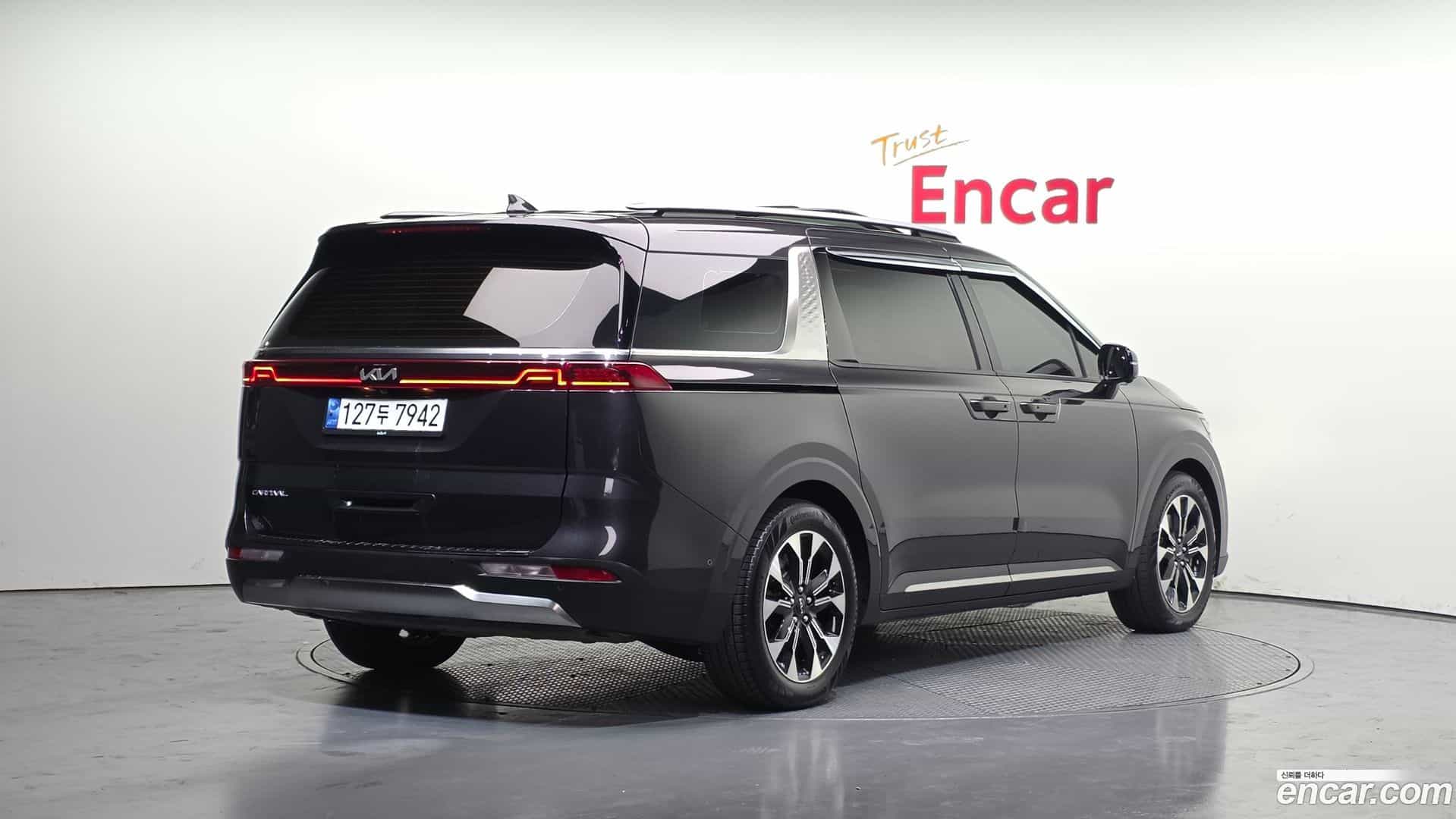 Canival Kia 2023.0-OUTER-002