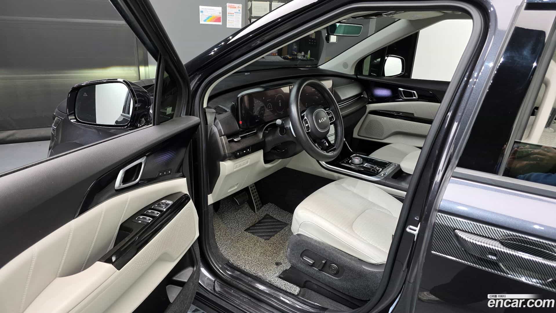 Canival Kia 2023.0-INNER-010