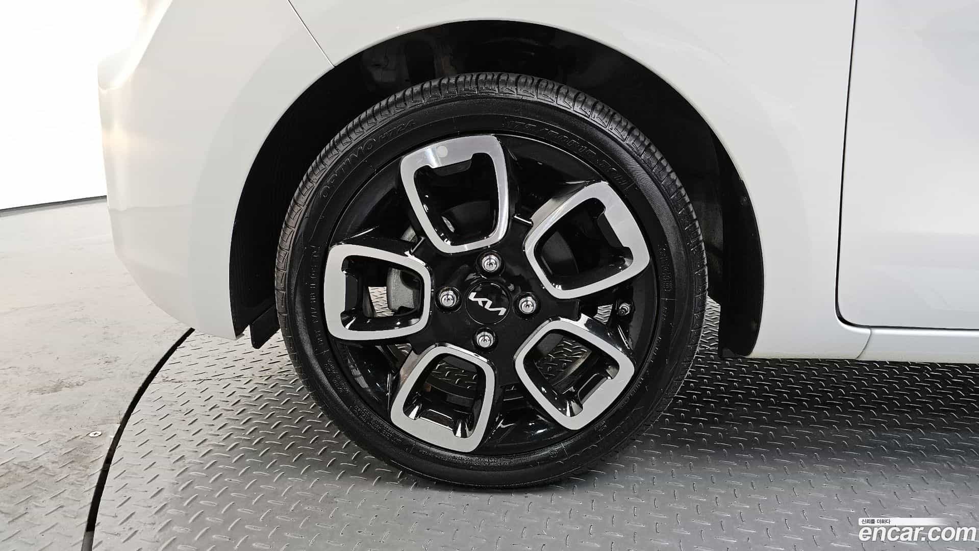 RAY Kia 2021.10-OUTER-005