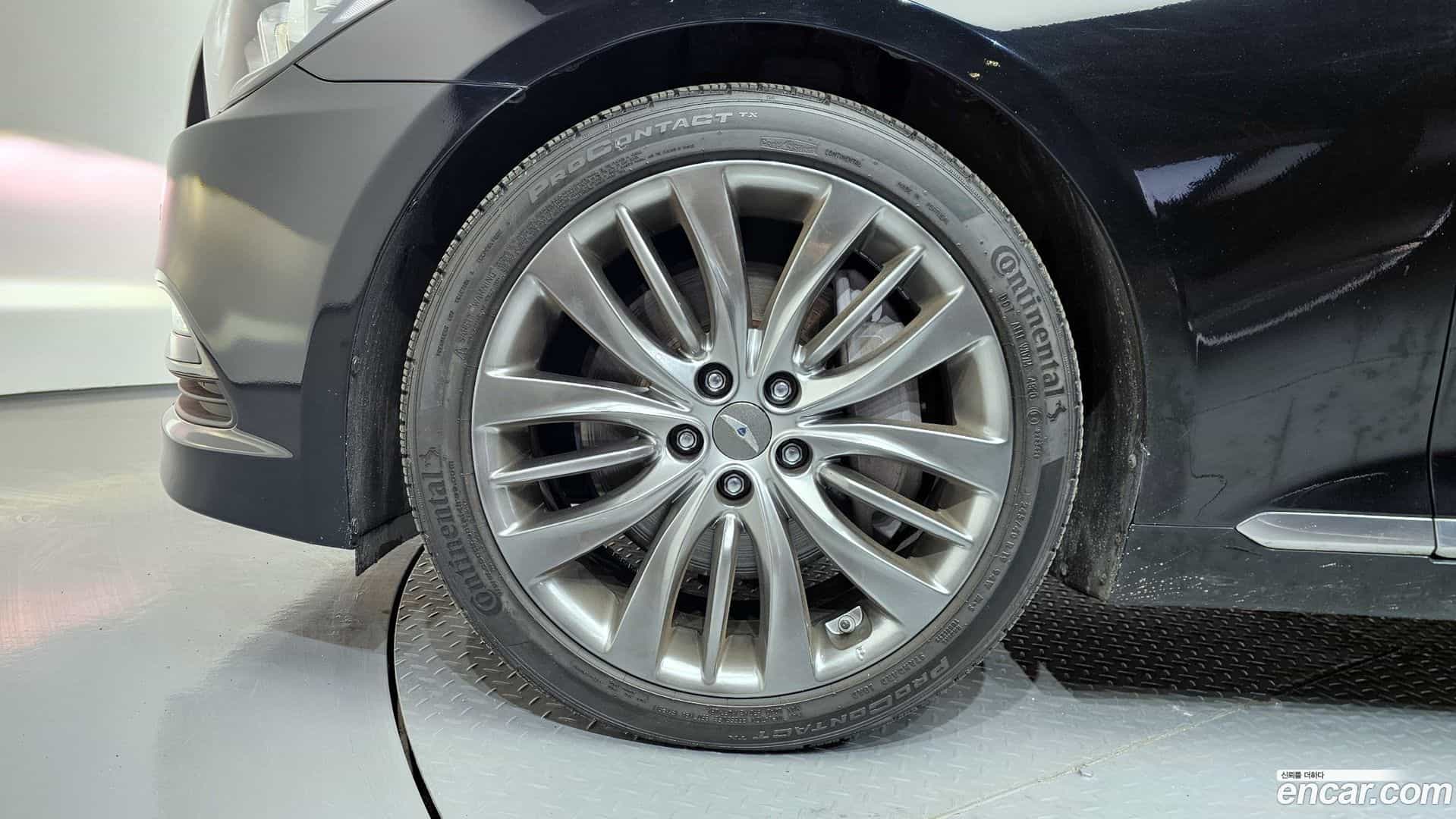 Genesis Hyundai 2016.7-OUTER-005