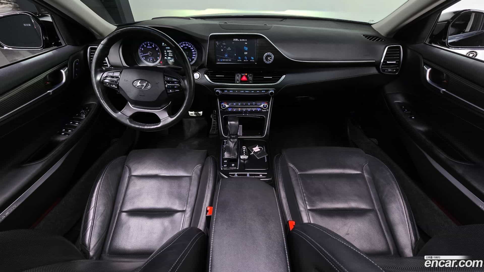 Grandeur Hyundai 2017.0-INNER-007
