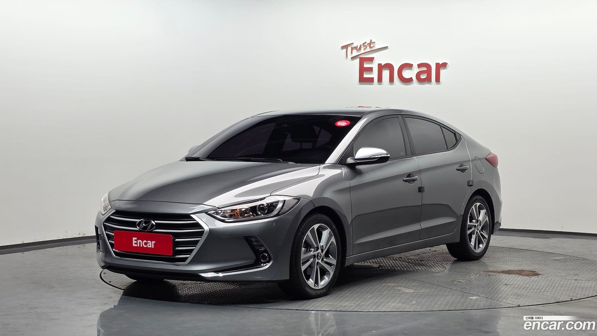 Main__Slider__Photo:AVANTE Hyundai 2016.11-0