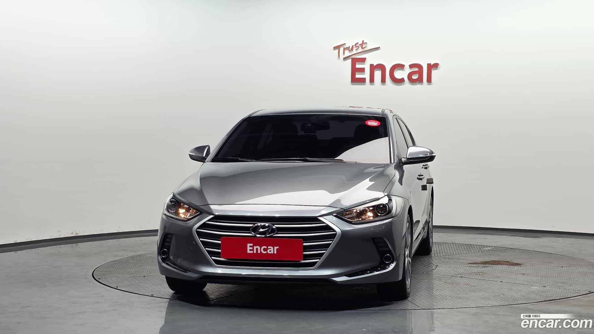 AVANTE Hyundai 2016.11-OUTER-003