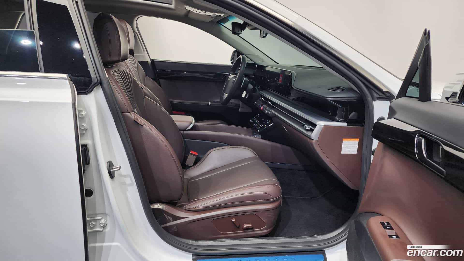 Grandeur Hyundai 2024.2-OPTION-015