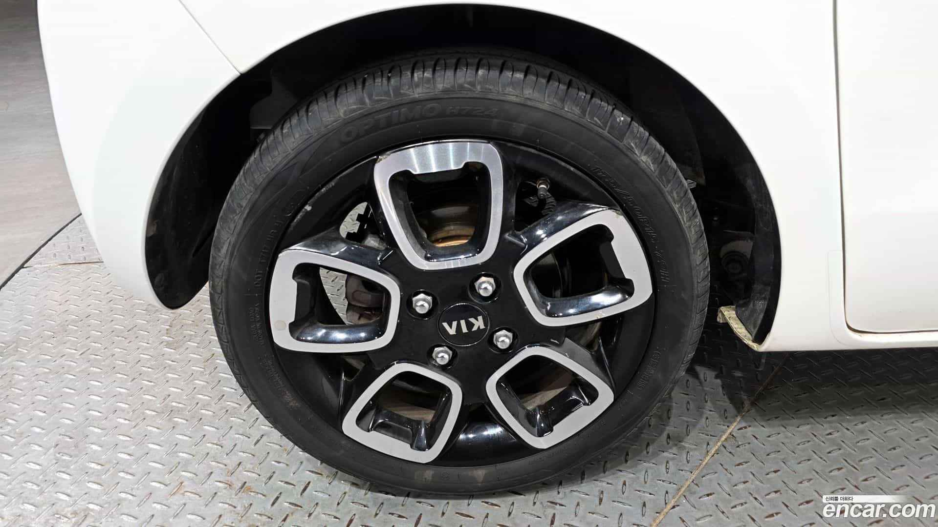 RAY Kia 2020.0-OUTER-005