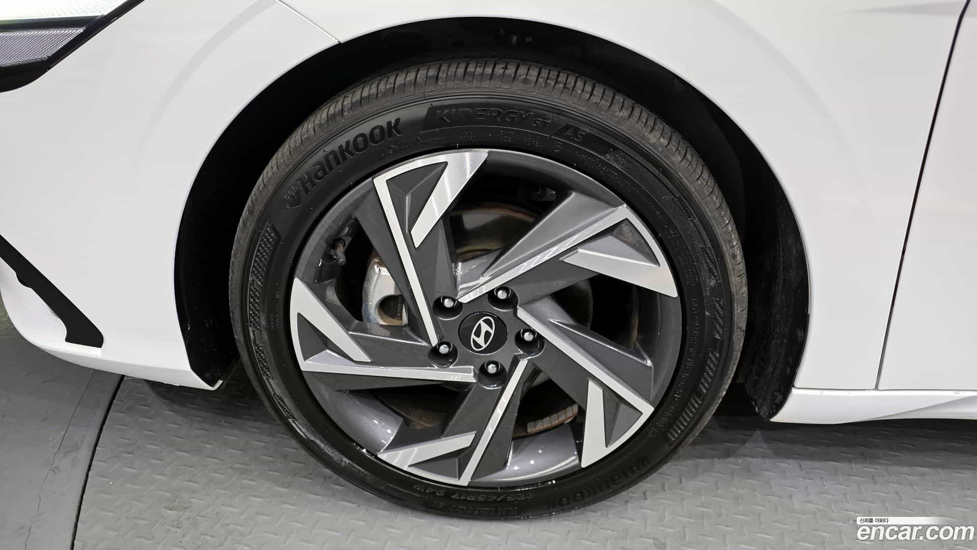 AVANTE Hyundai 2024.6-OUTER-005