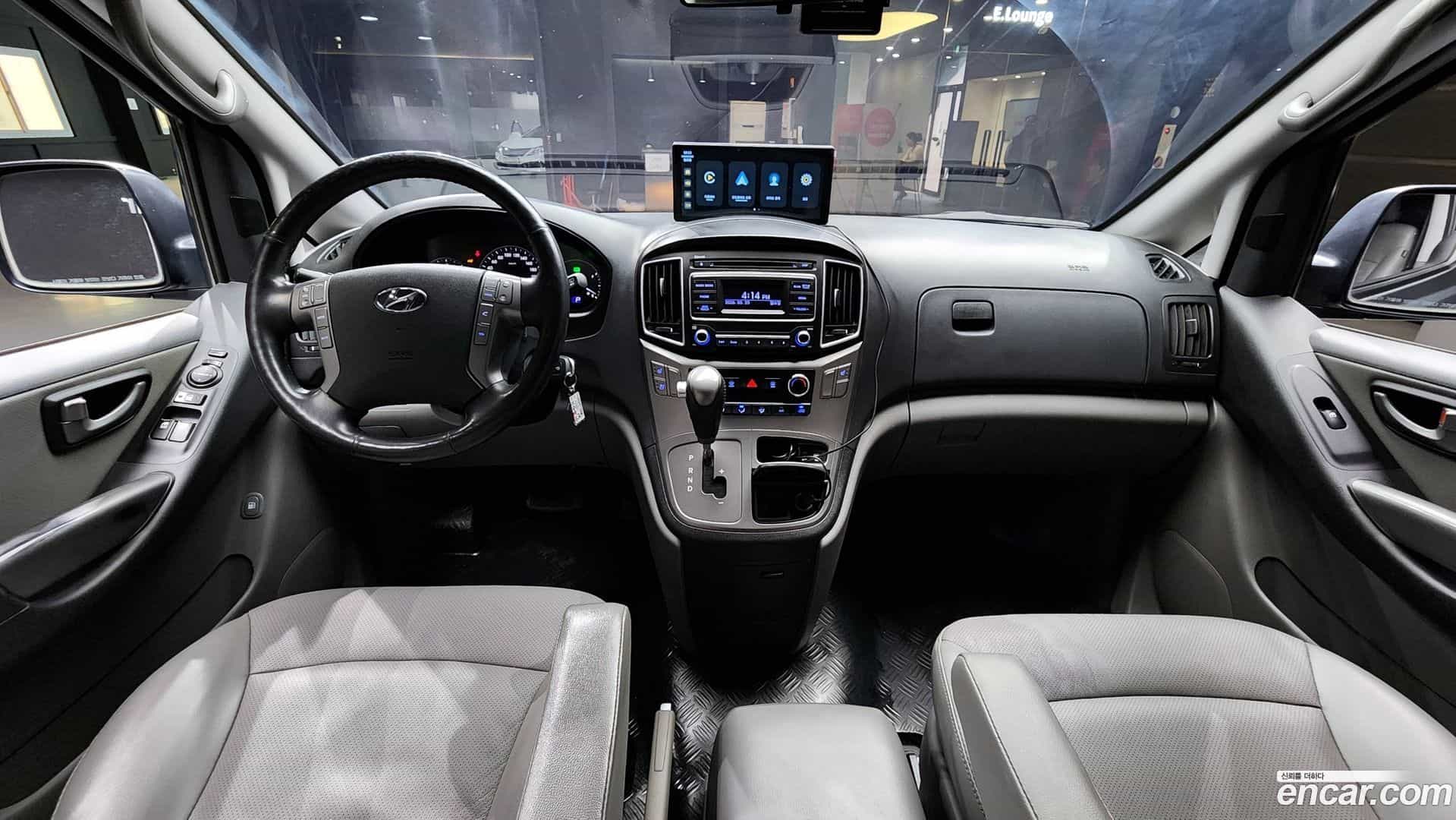 Starex Hyundai 2020.5-INNER-007