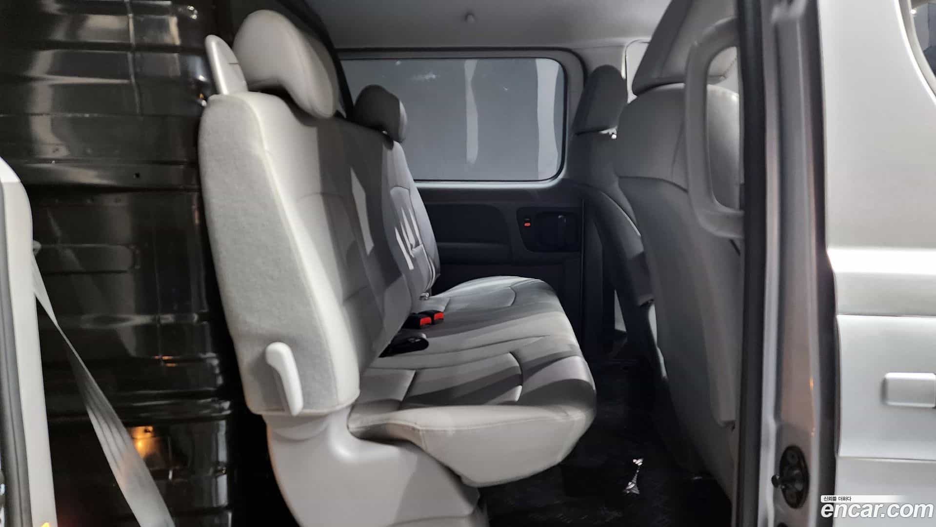 Starex Hyundai 2020.5-OPTION-017