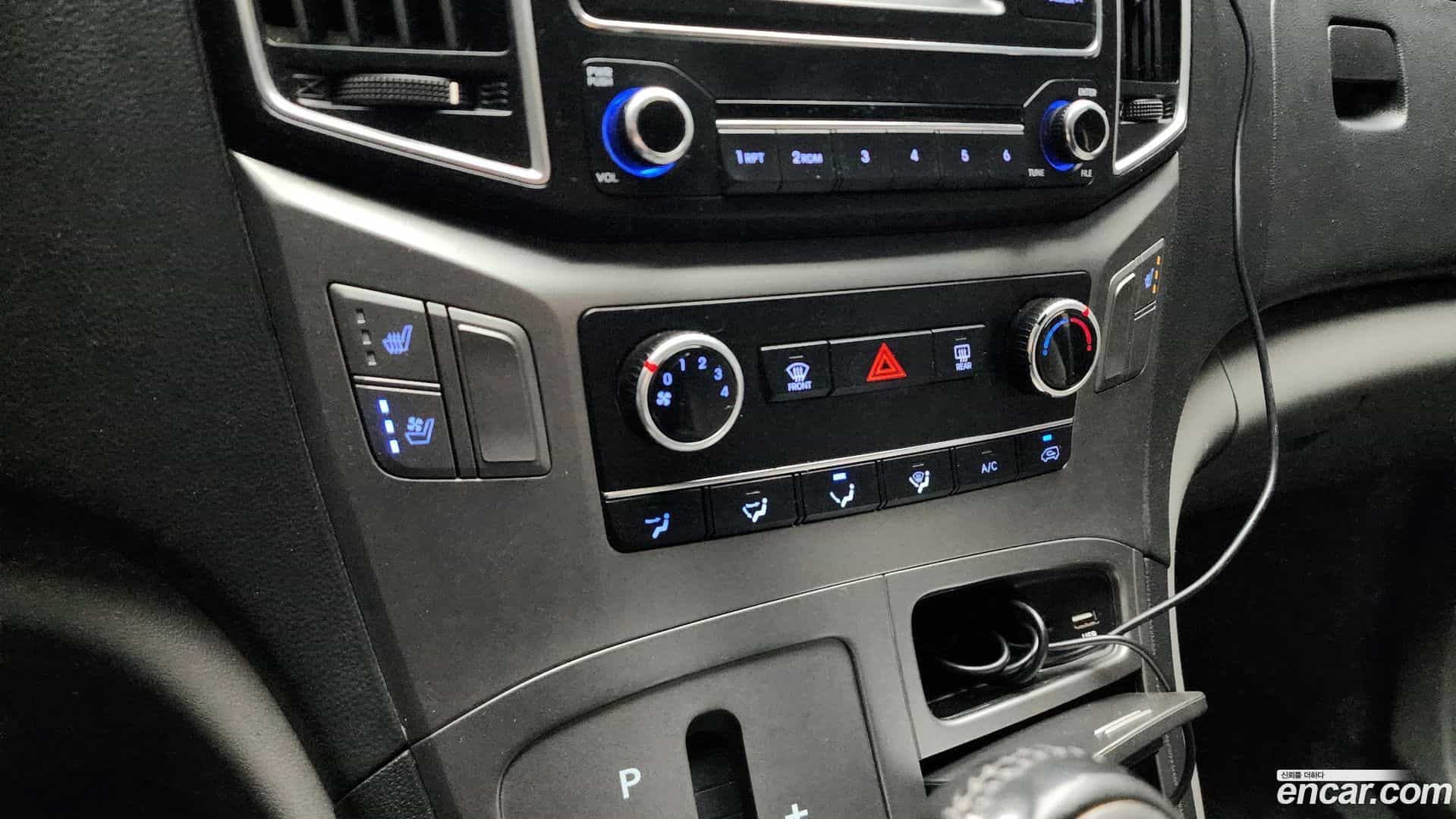 Starex Hyundai 2020.5-OPTION-022