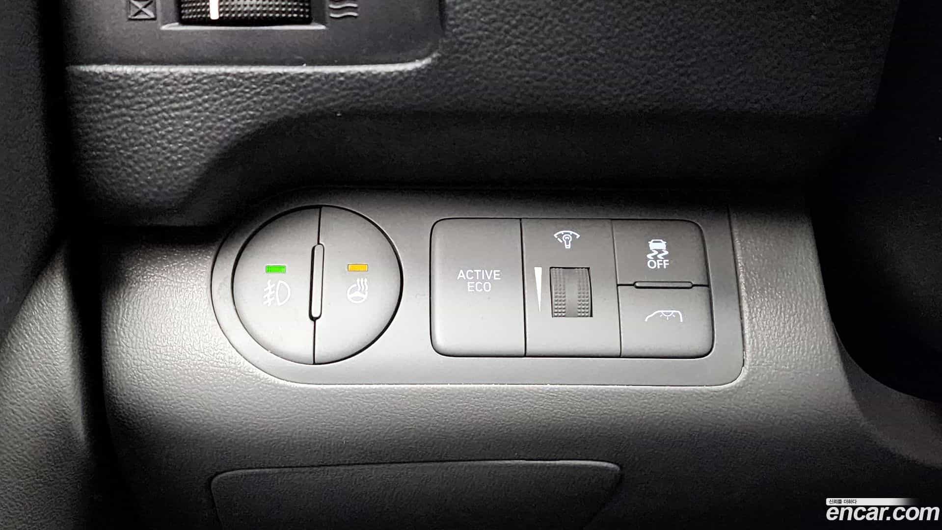 Starex Hyundai 2020.5-OPTION-023