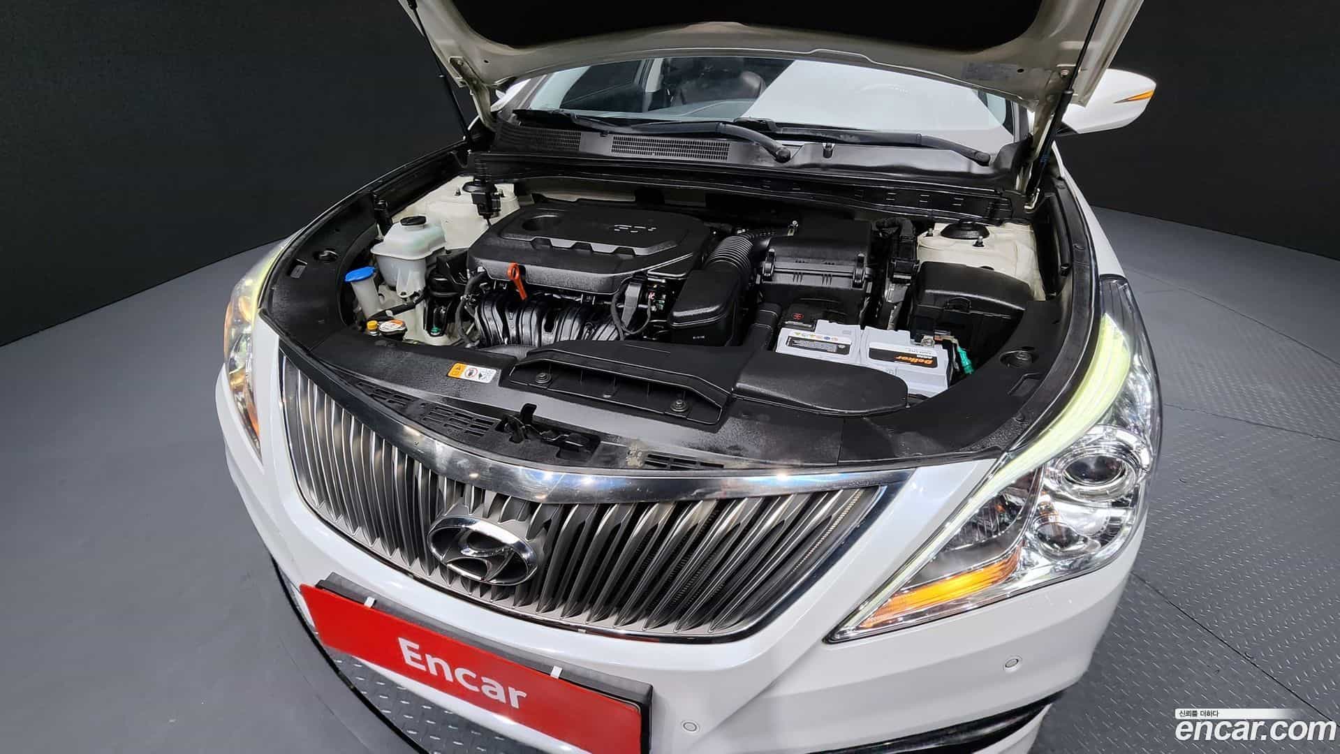 Grandeur Hyundai 2015.4-OUTER-006