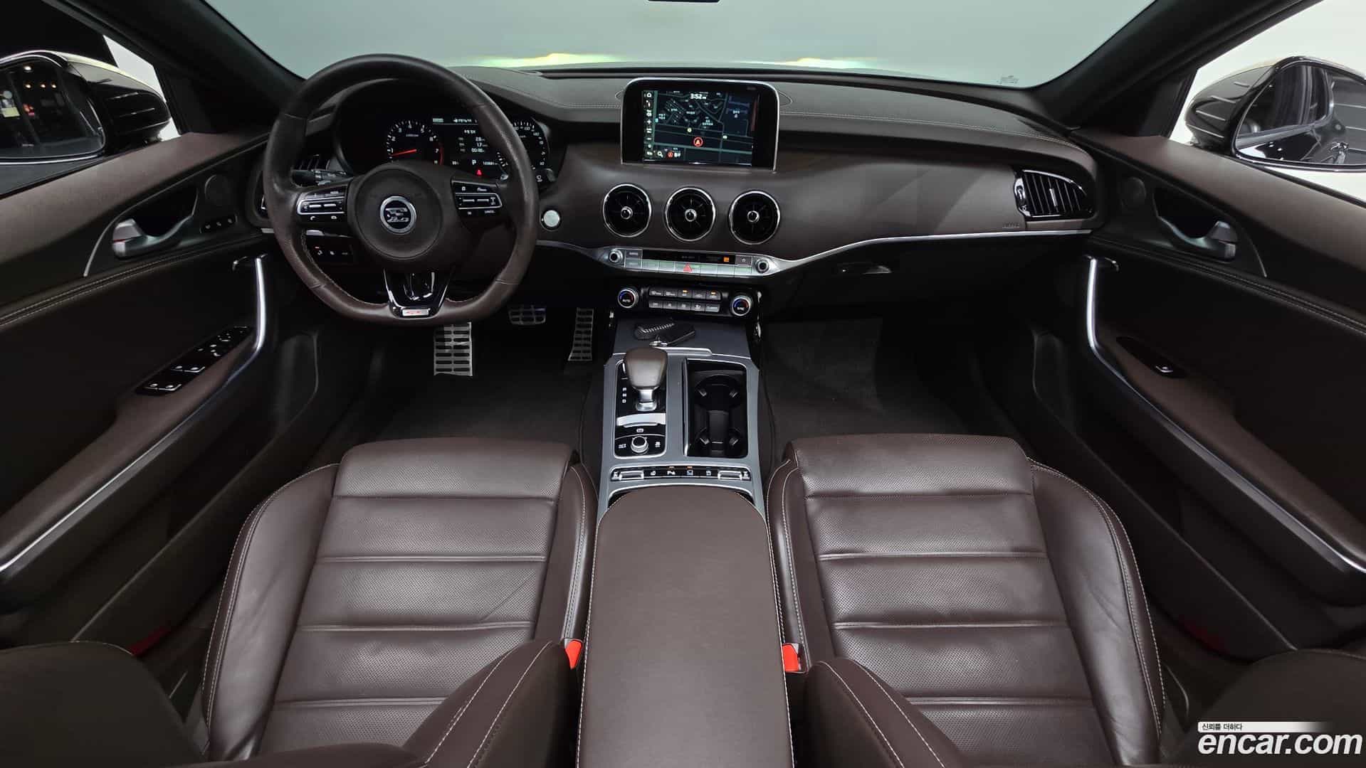 Stinger Kia 2017.8-INNER-007