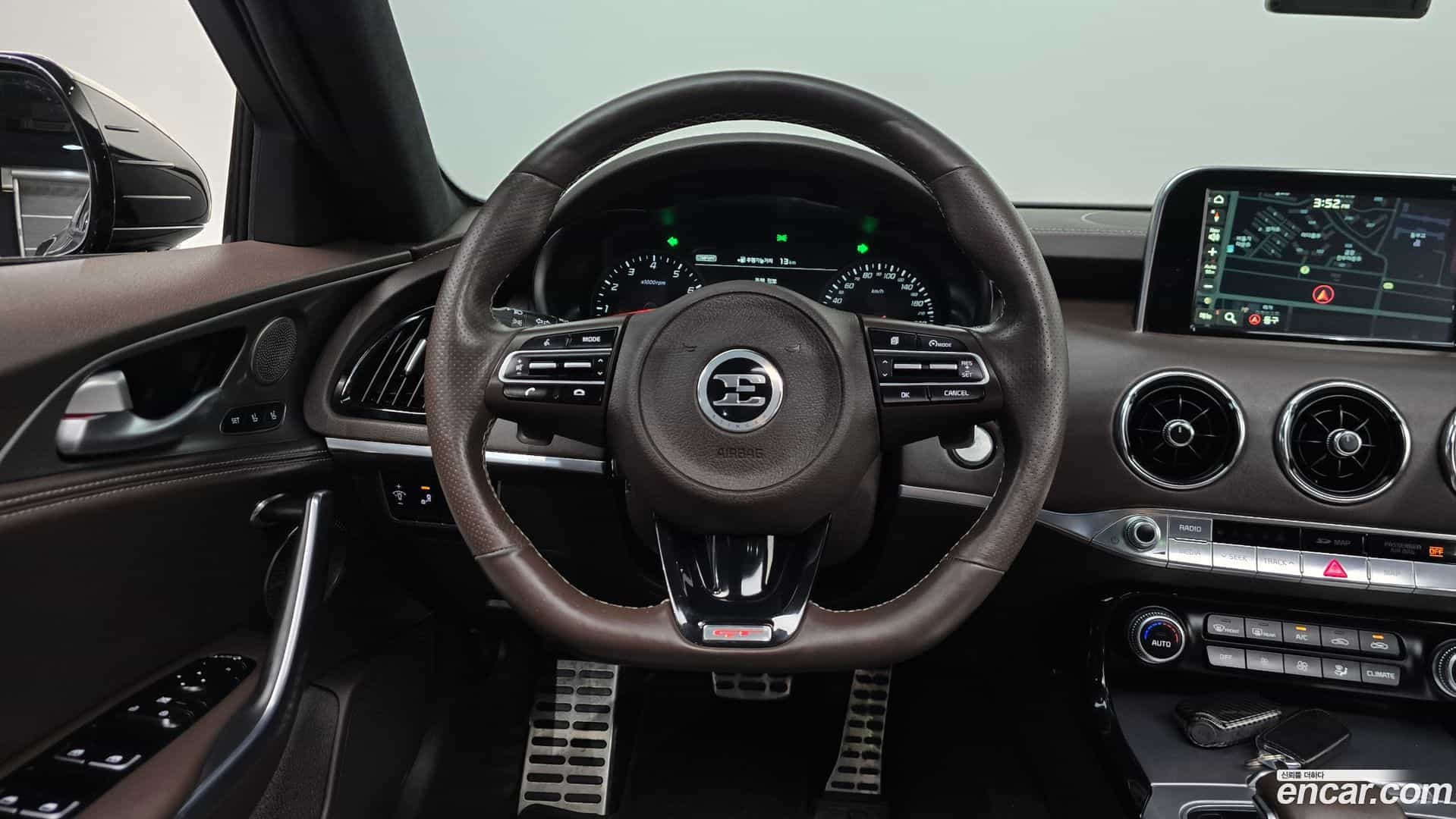 Stinger Kia 2017.8-OPTION-017
