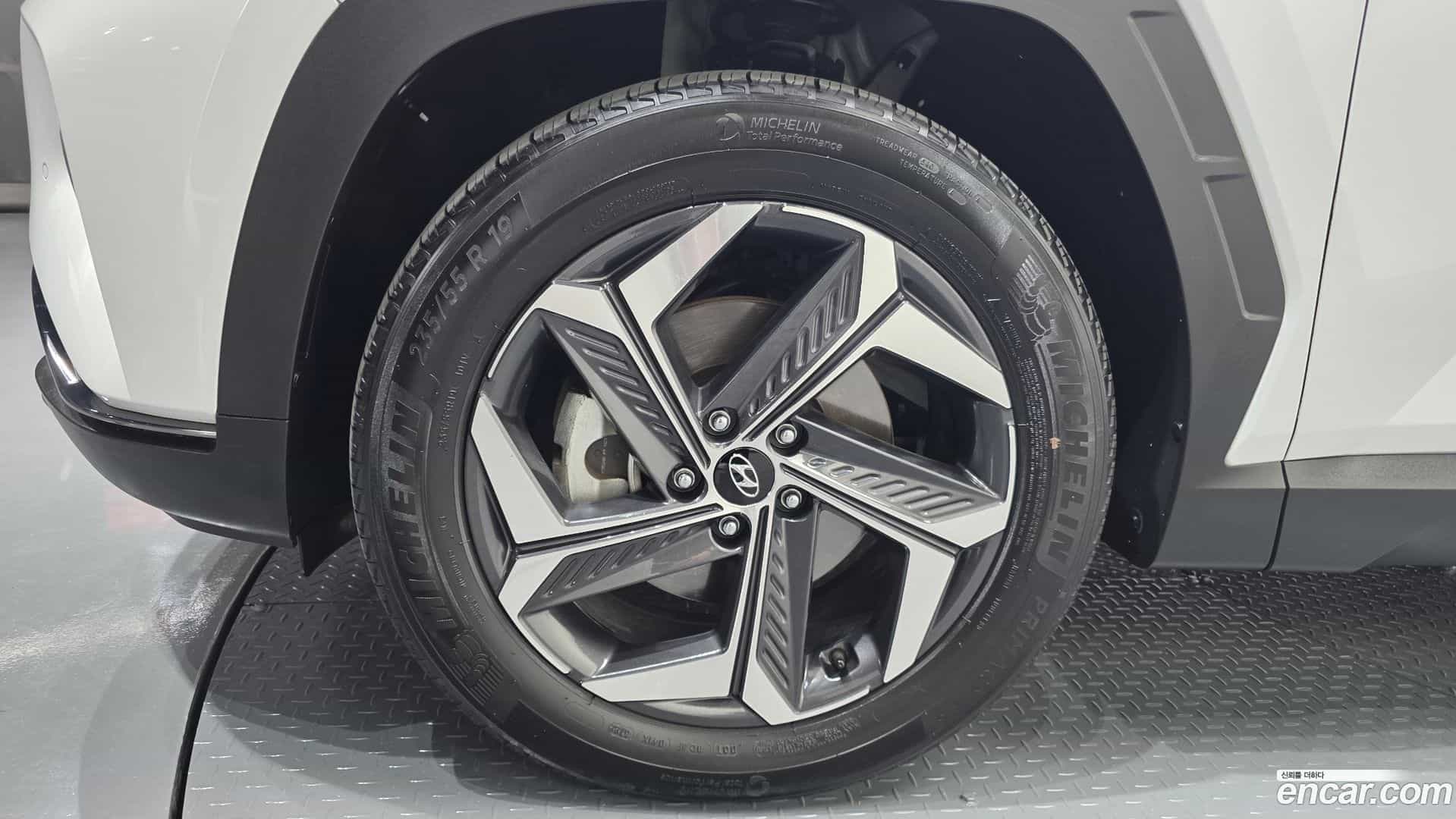 Tucson Hyundai 2023.2-OUTER-005