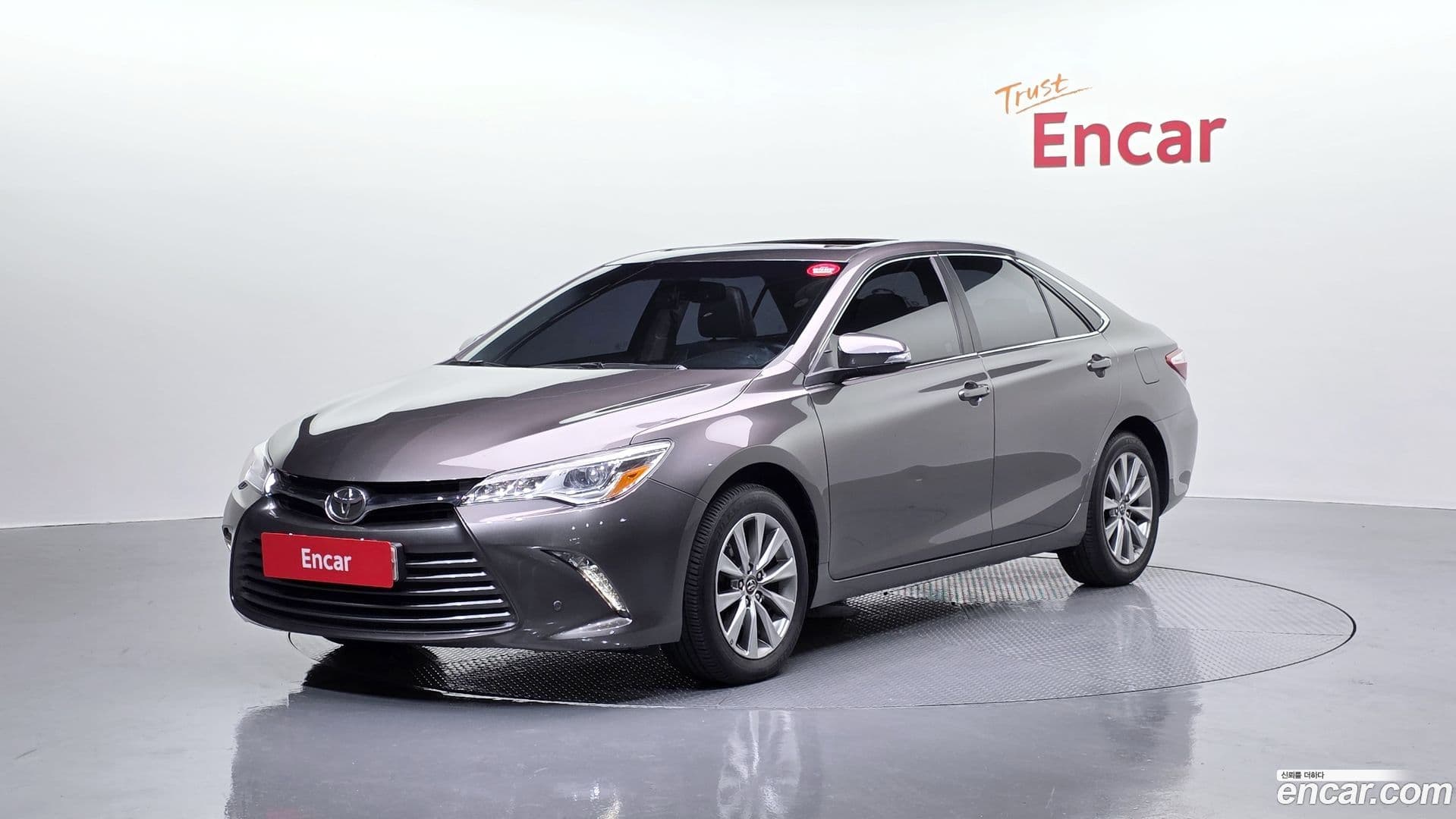 Main__Slider__Photo:Camry Toyota 2017.5-0