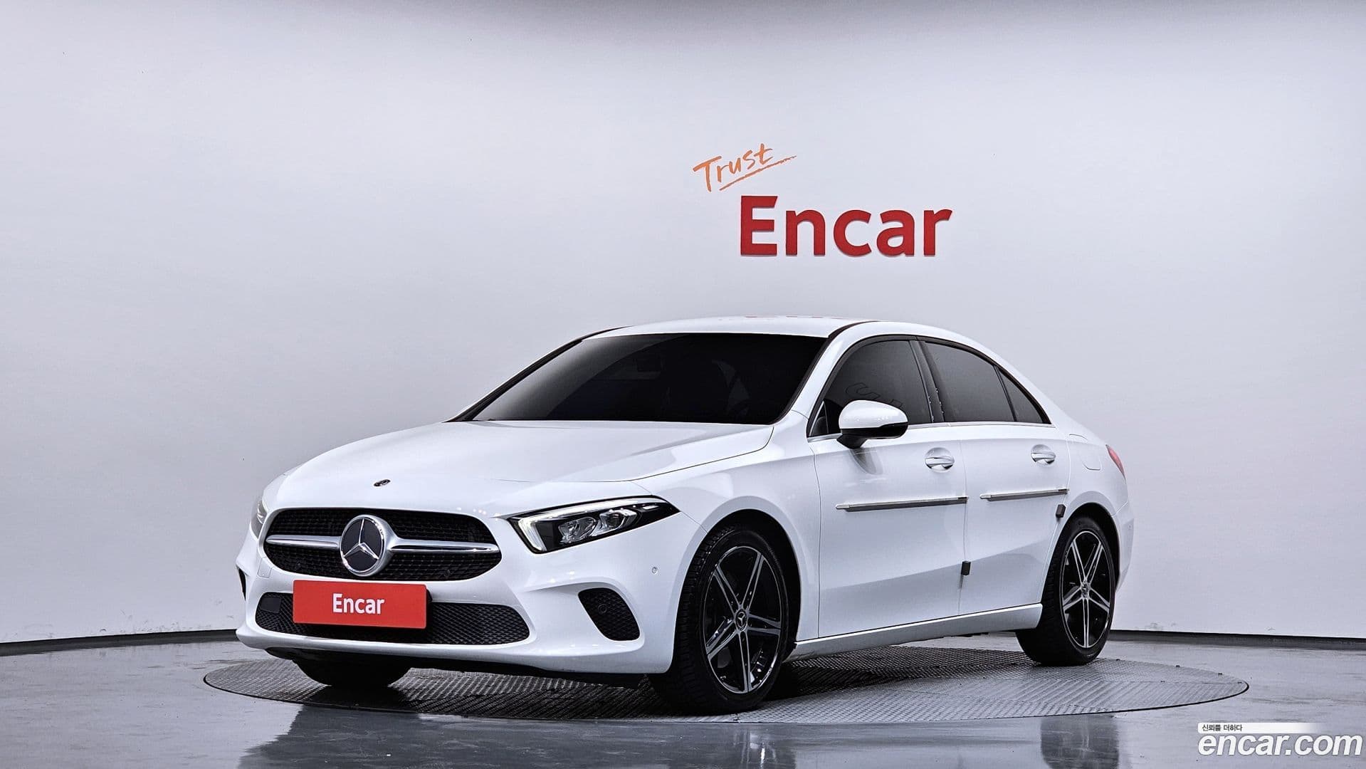 Main__Slider__Photo:A-Class Mercedes-Benz 2020.4-0