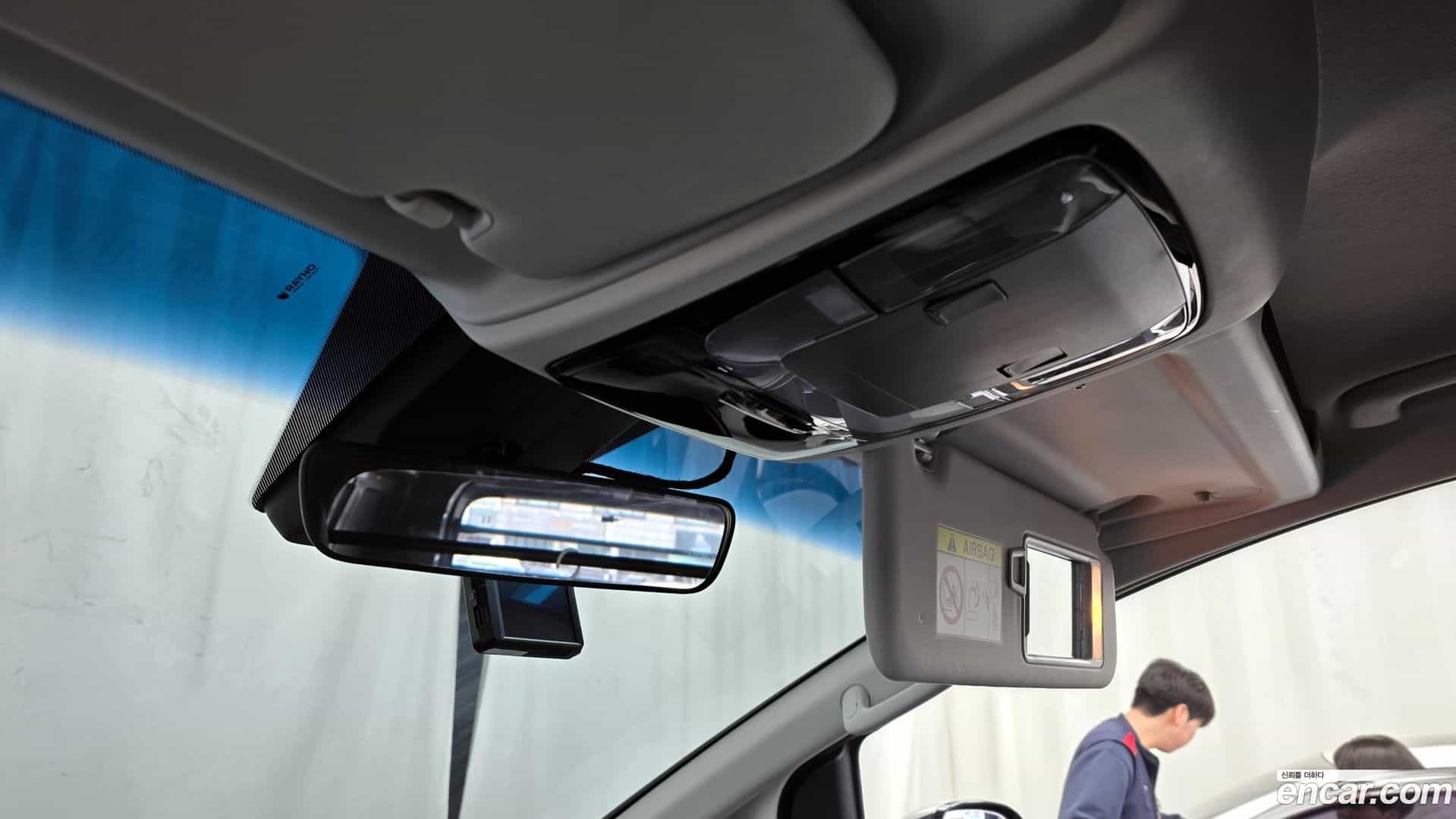 Staria Hyundai 2022.0-OPTION-022