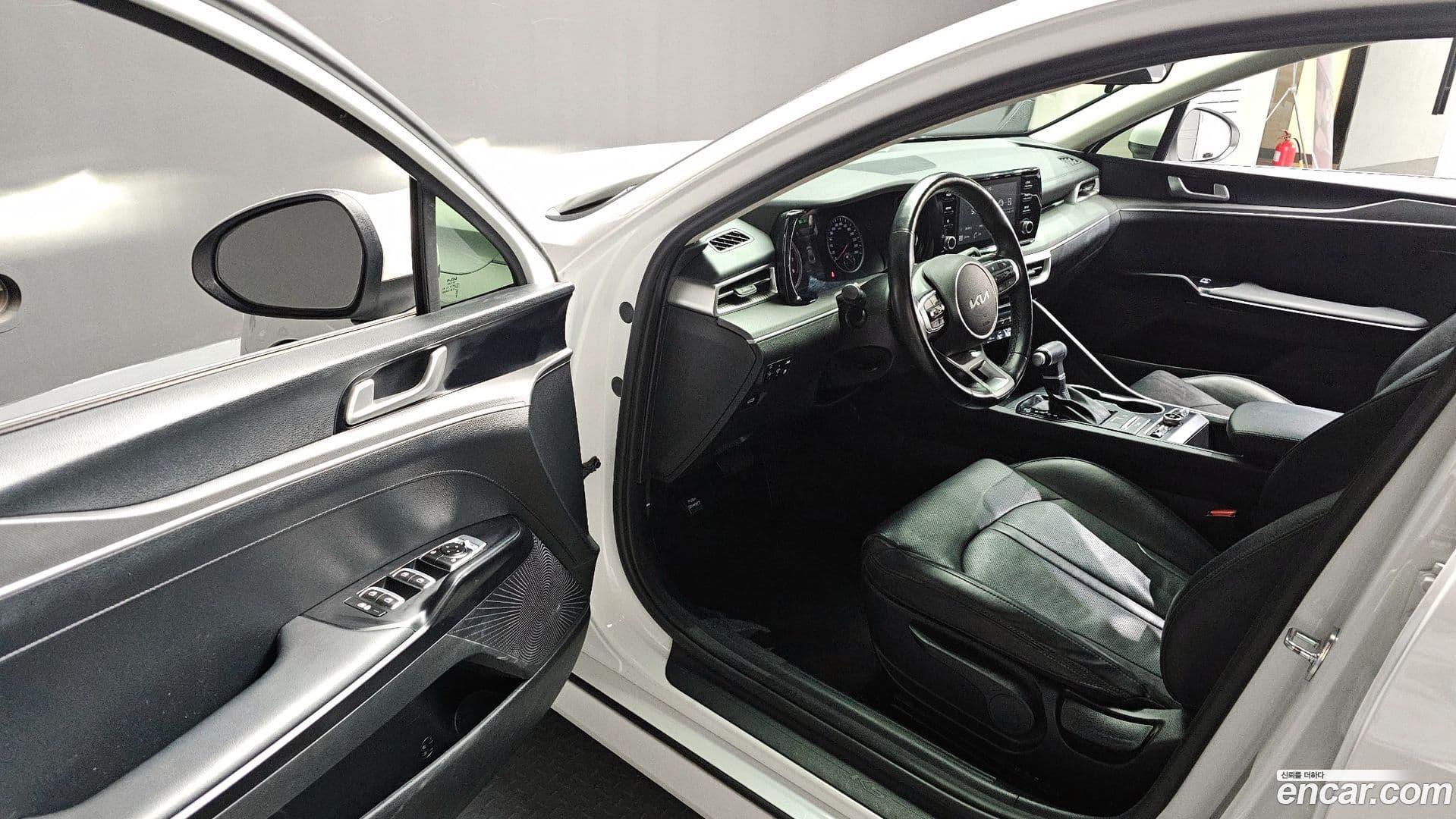 Main__Slider__Photo:K5 Kia 2021.10-9