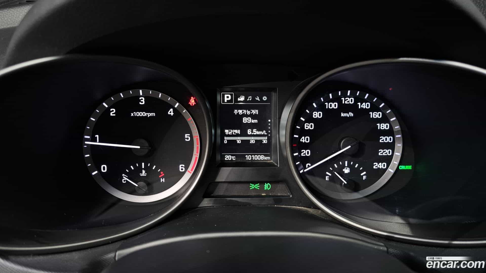 Santafe Hyundai 2016.11-INNER-008