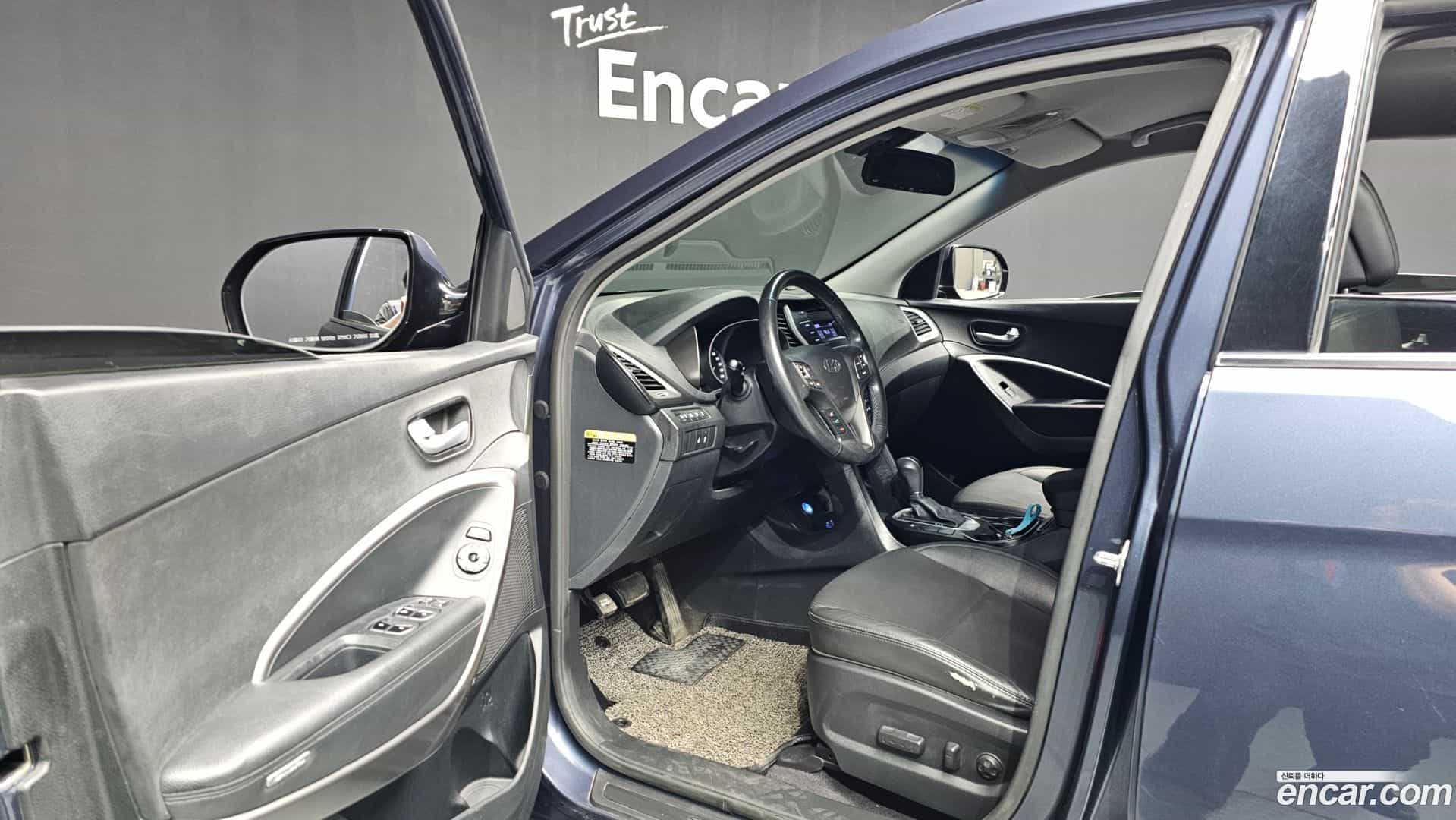 Santafe Hyundai 2016.11-INNER-010