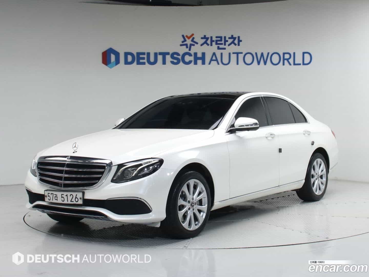 E-Class Mercedes-Benz 2017.7-OUTER-001