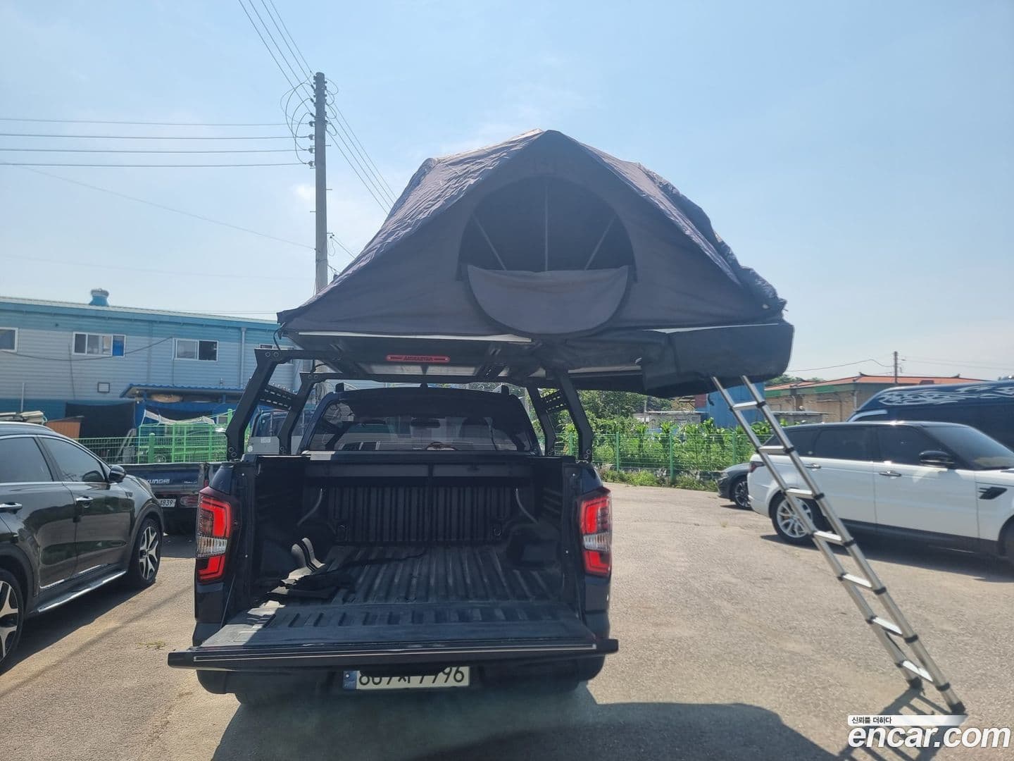 Main__Slider__Photo:Rexton KG Mobility 2022.3-0