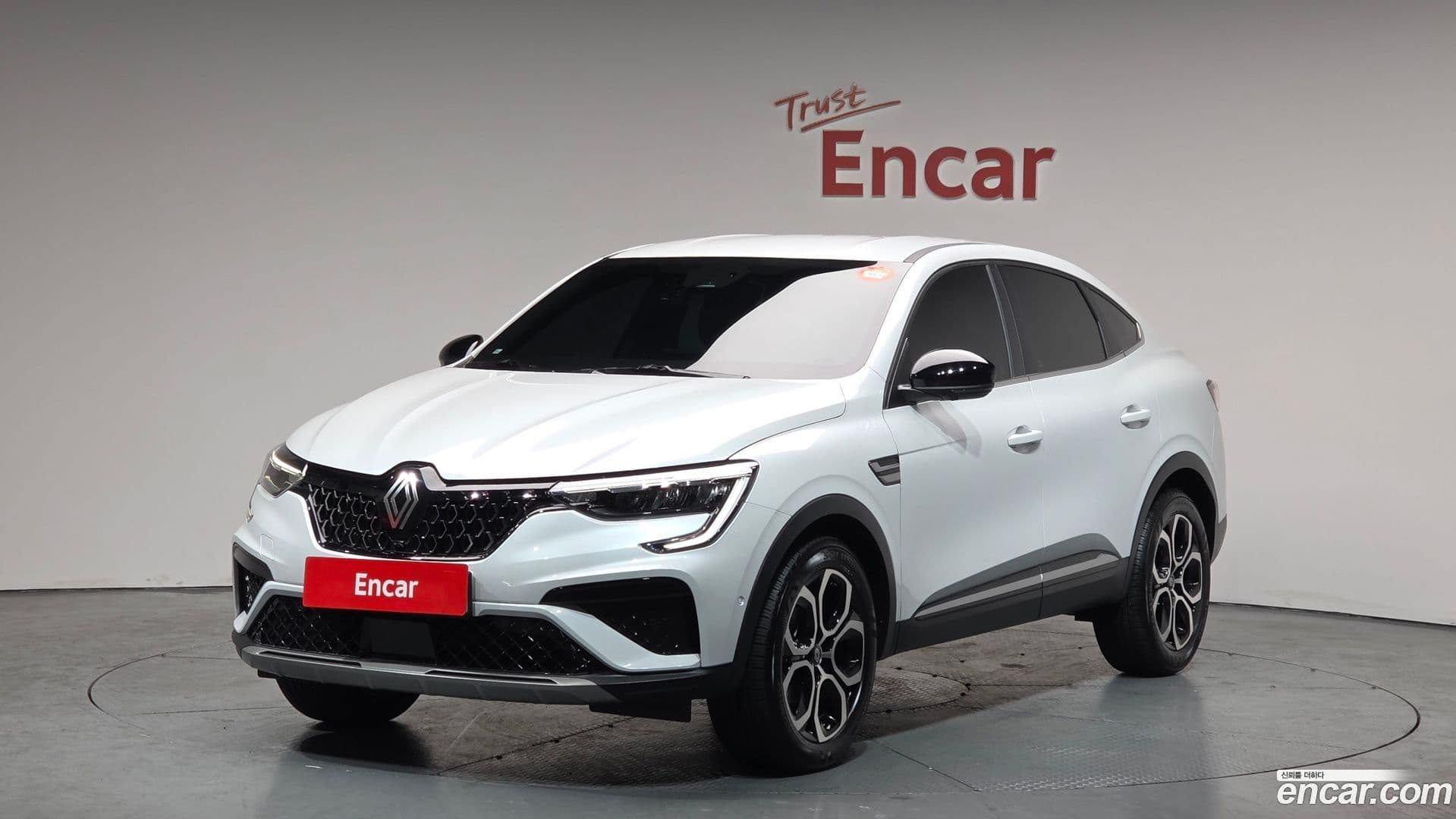 Main__Slider__Photo:Arkana Renault Korea 2024.8-0
