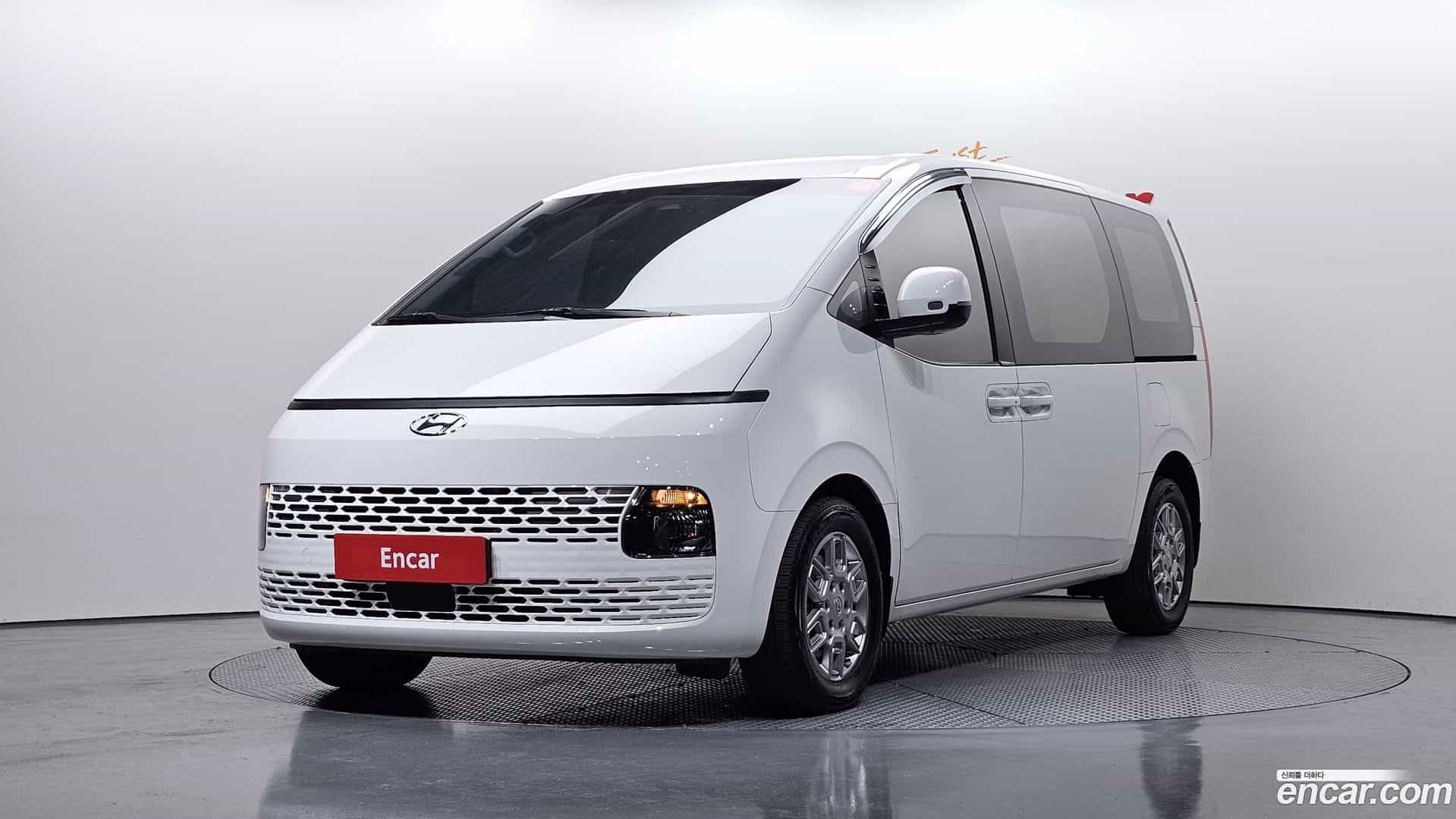 Staria Hyundai 2023.4-OUTER-001