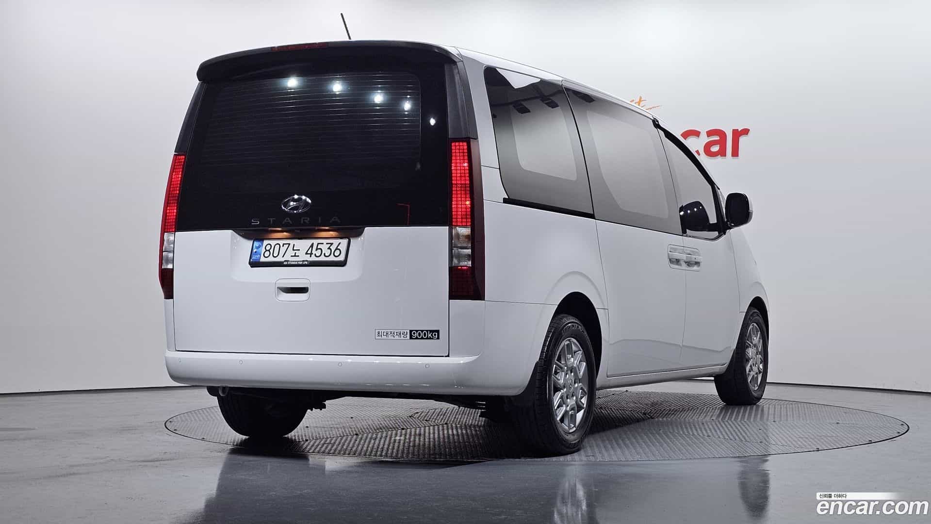 Staria Hyundai 2023.4-OUTER-002