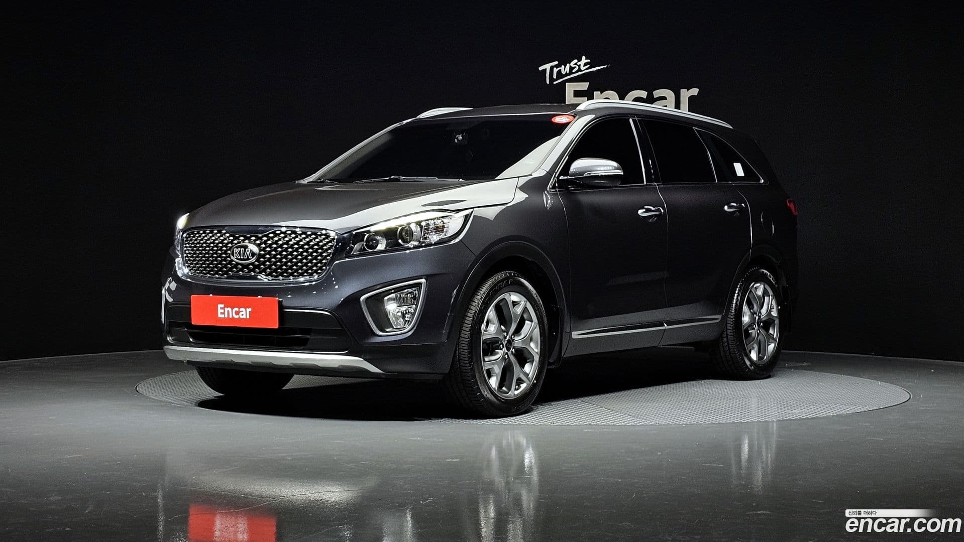 Main__Slider__Photo:Sorento Kia 2015.6-0