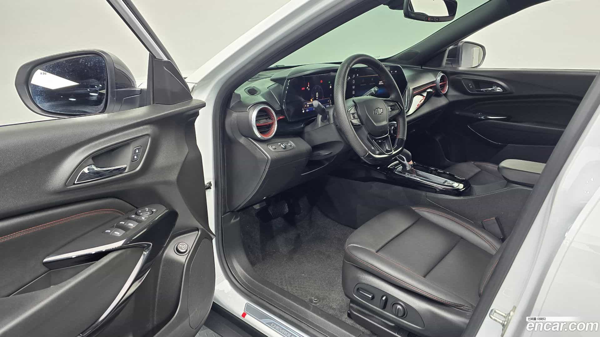 Trax Chevrolet 2024.0-OPTION-015