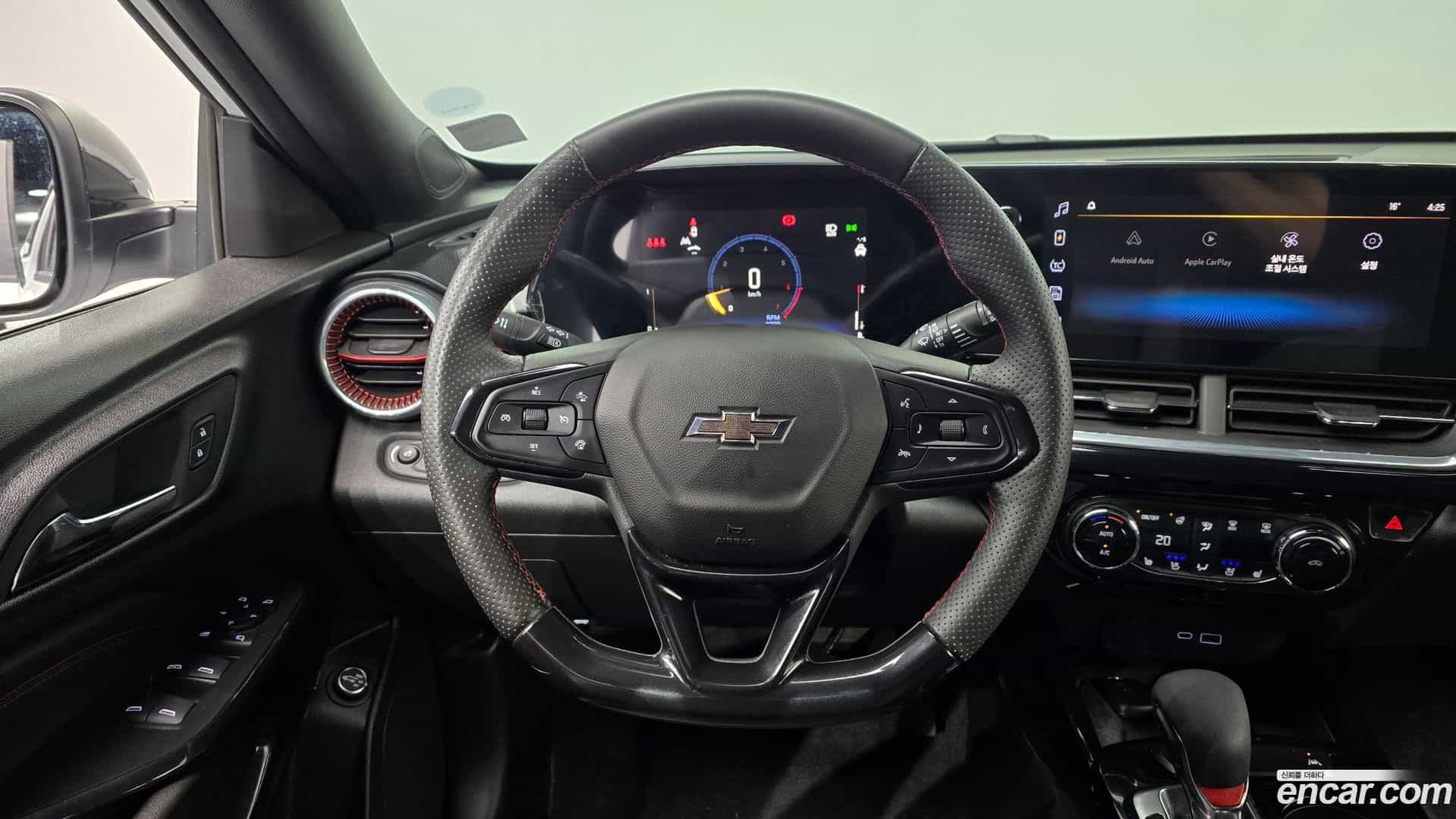 Trax Chevrolet 2024.0-OPTION-017