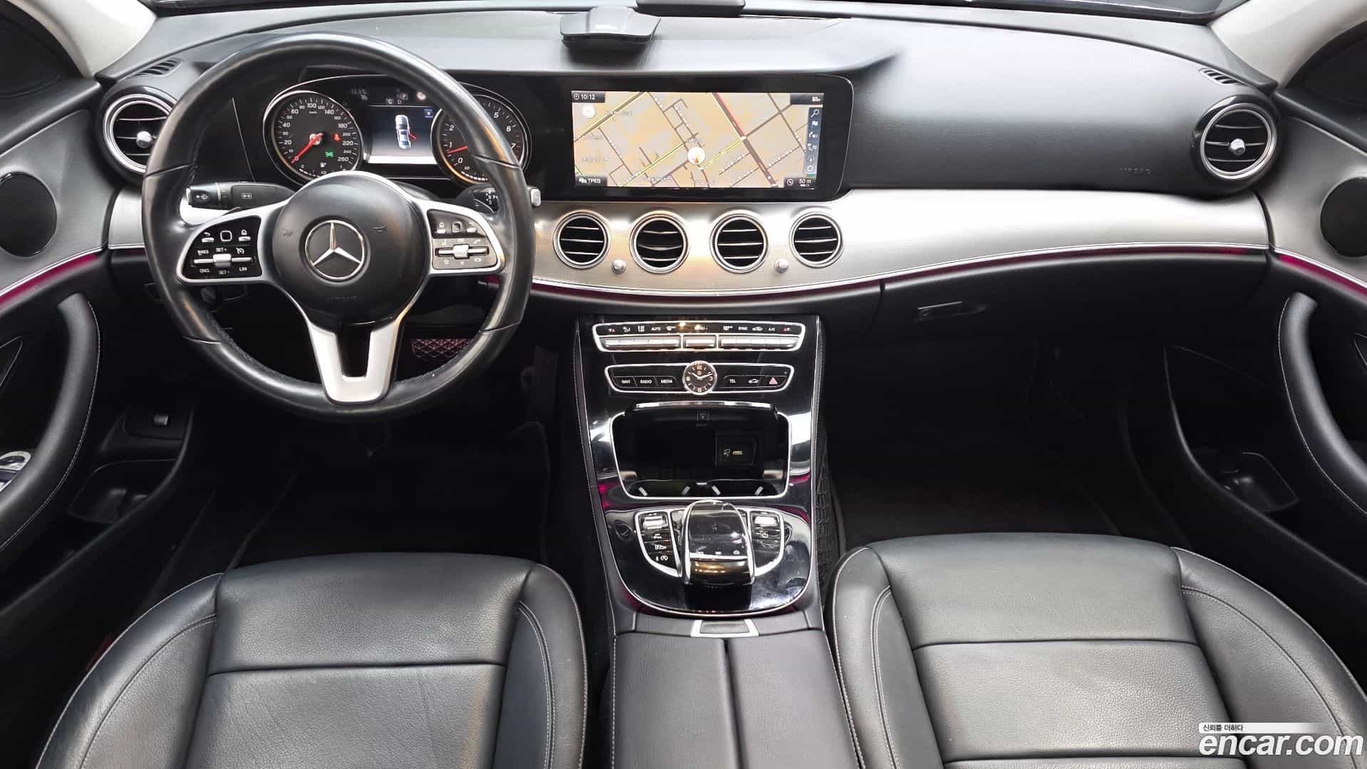 E-Class Mercedes-Benz 2019.0-INNER-007