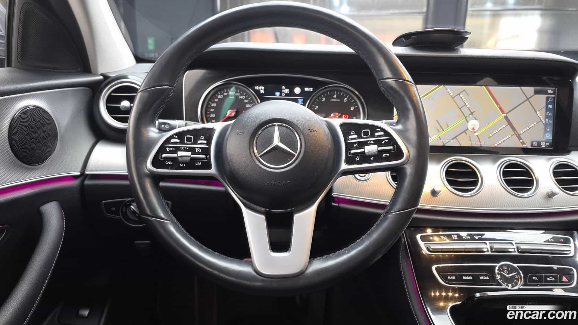E-Class Mercedes-Benz 2019.0-OPTION-017