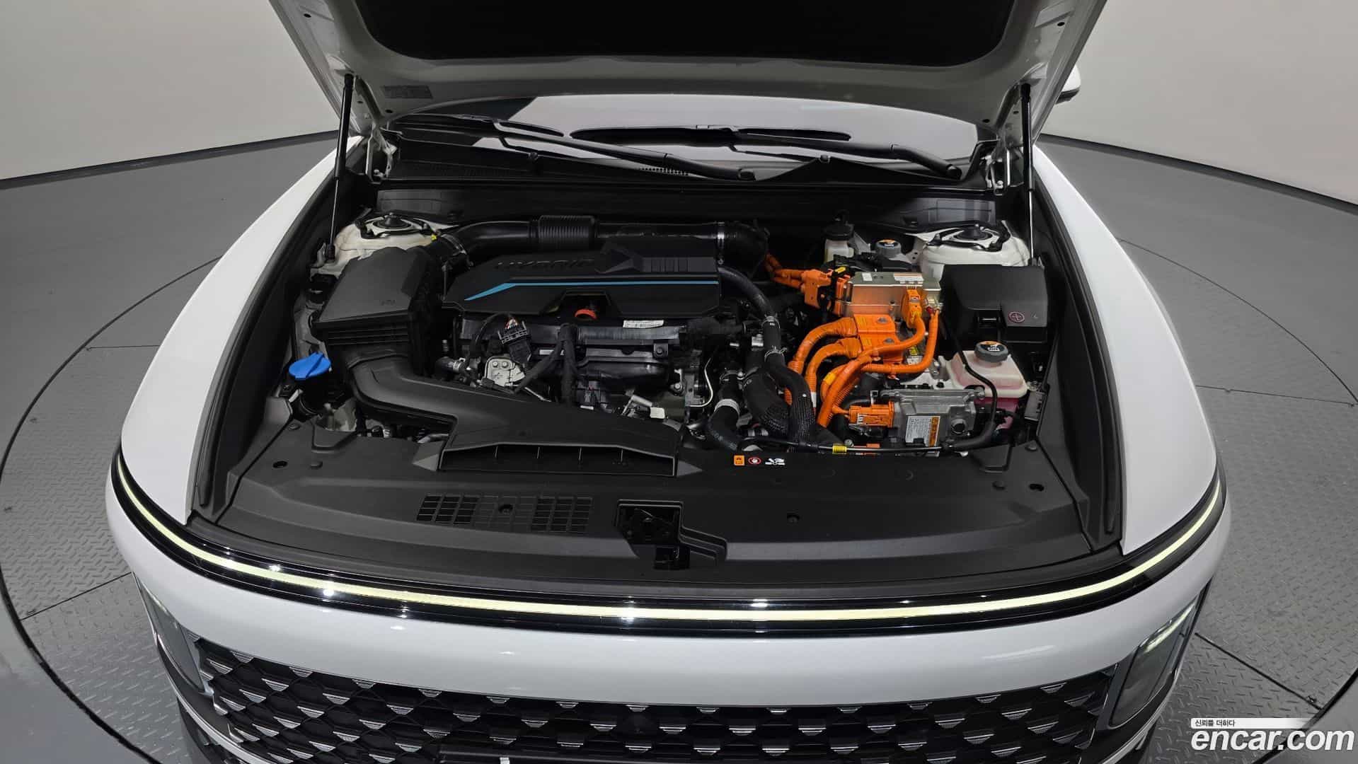 Grandeur Hyundai 2023.0-OUTER-006