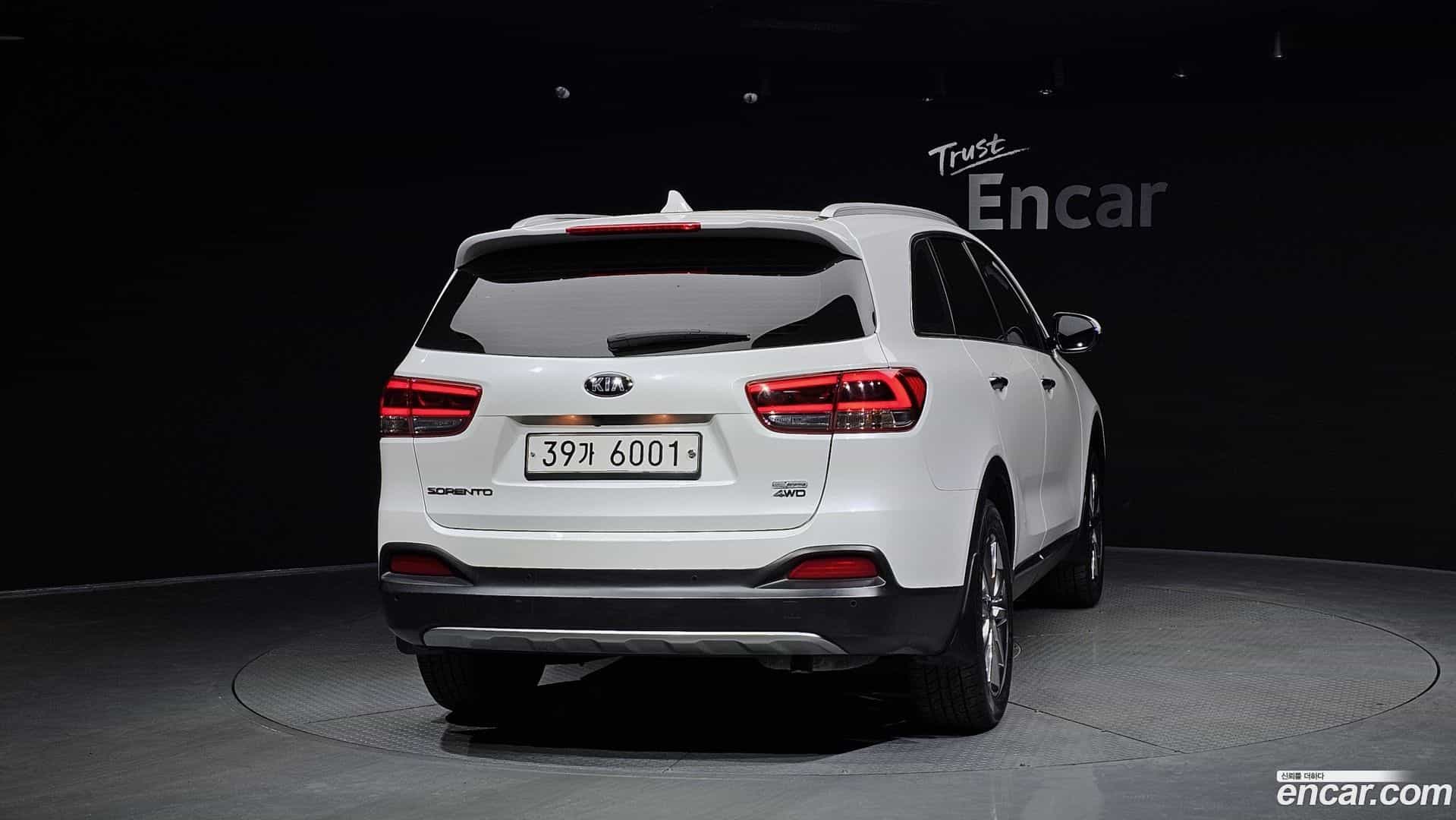 Sorento Kia 2017.4-OUTER-004