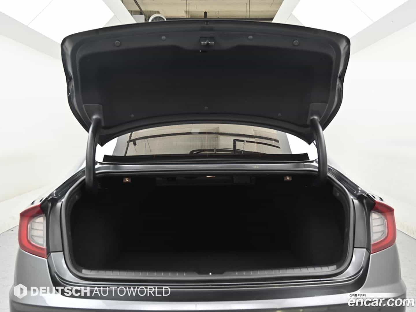 Sonata Hyundai 2022.6-OPTION-023