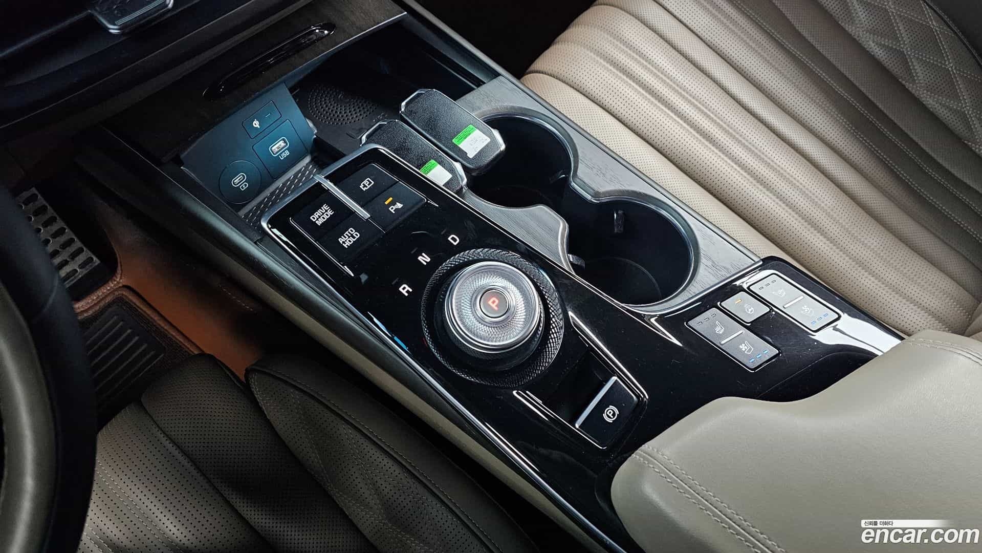 K8 Kia 2023.10-INNER-009