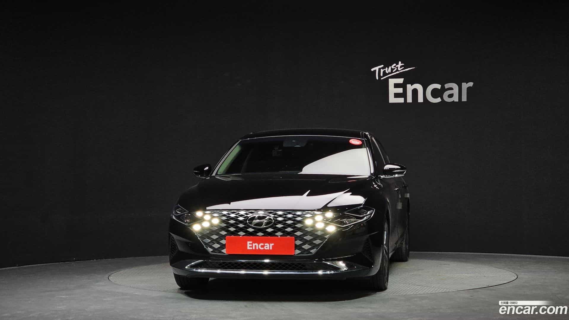 Grandeur Hyundai 2020.1-OUTER-003