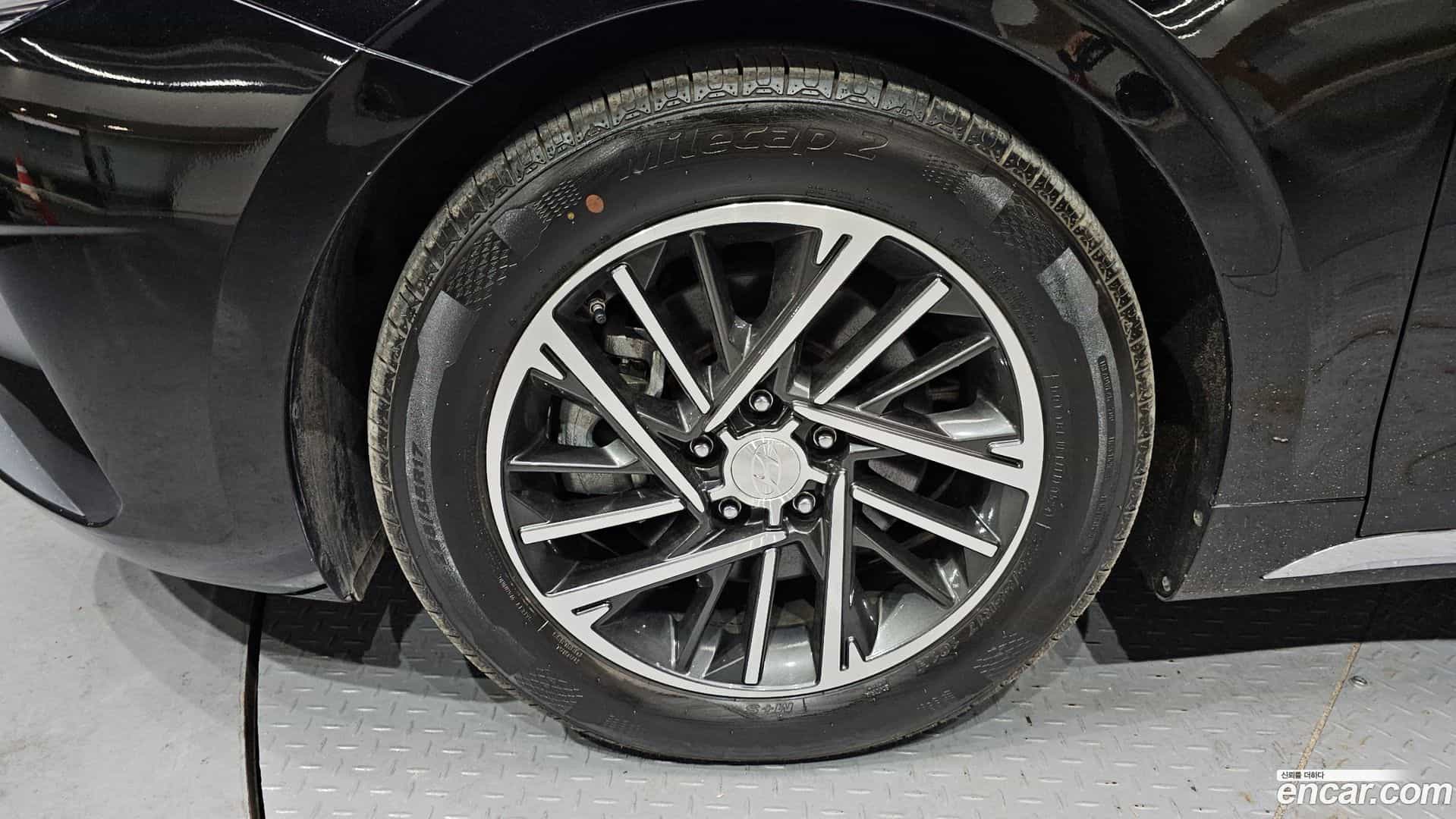 Grandeur Hyundai 2020.1-OUTER-005