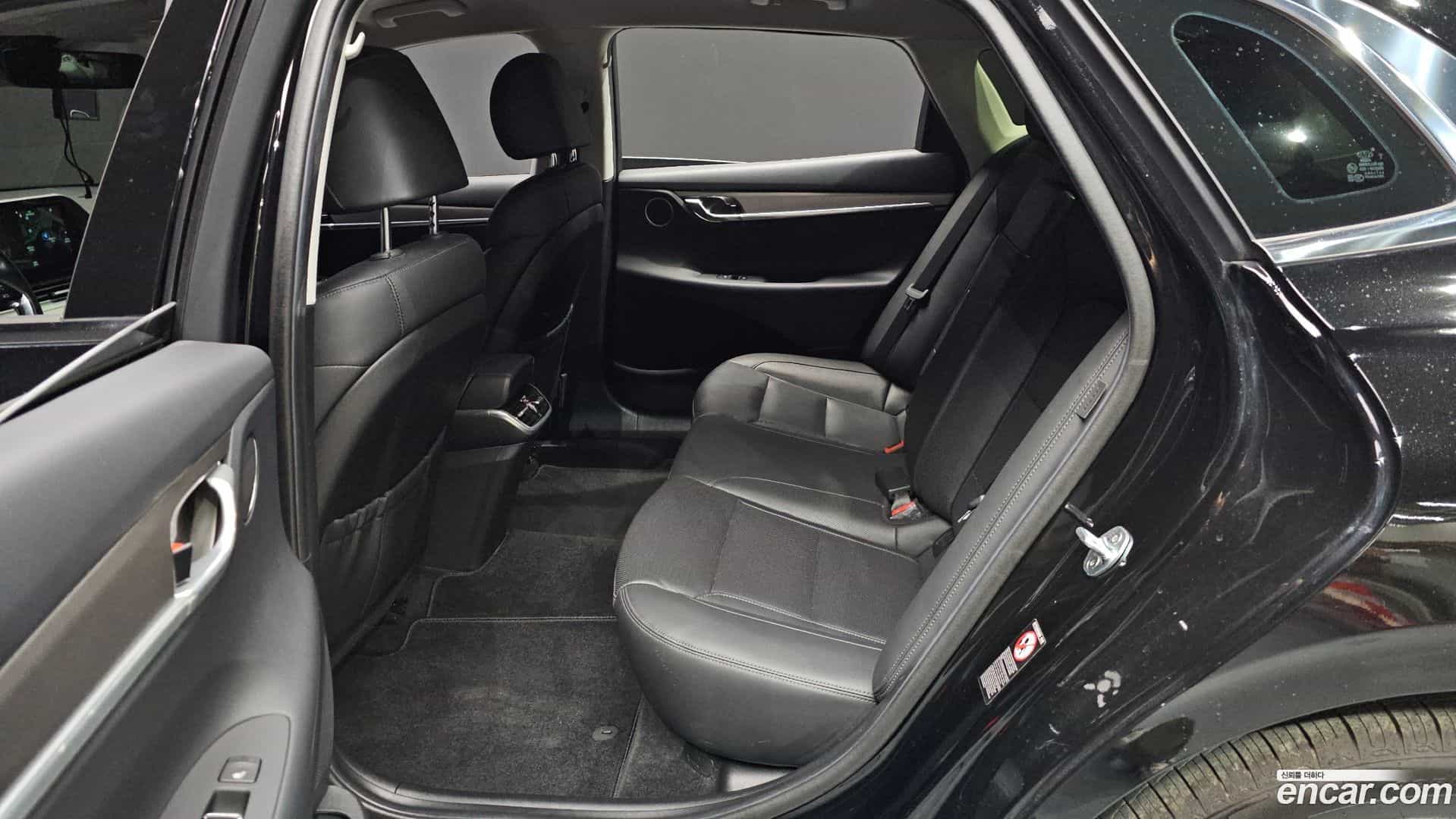 Grandeur Hyundai 2020.1-OPTION-017
