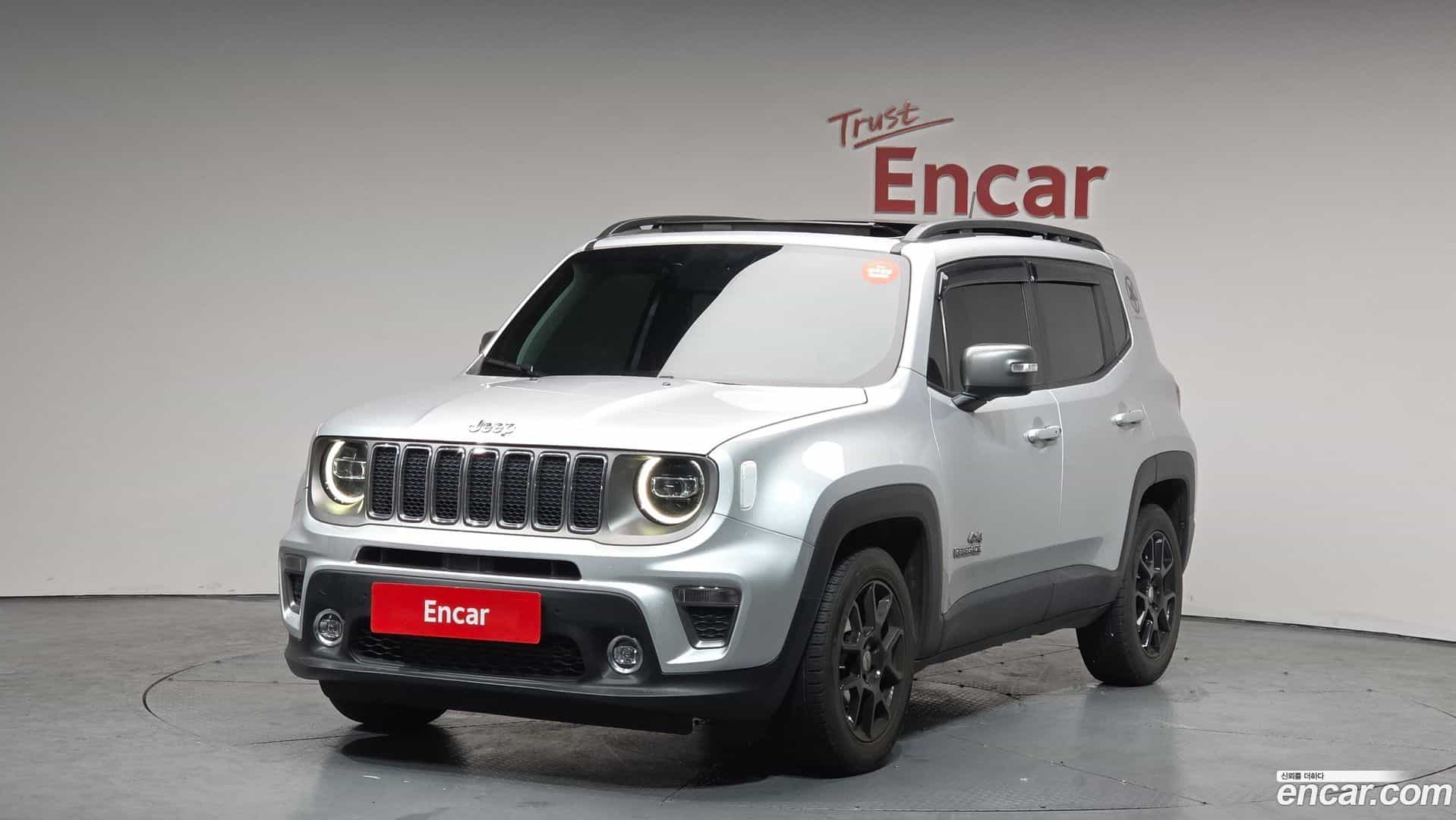 Renegade Jeep 2020.4-OUTER-001